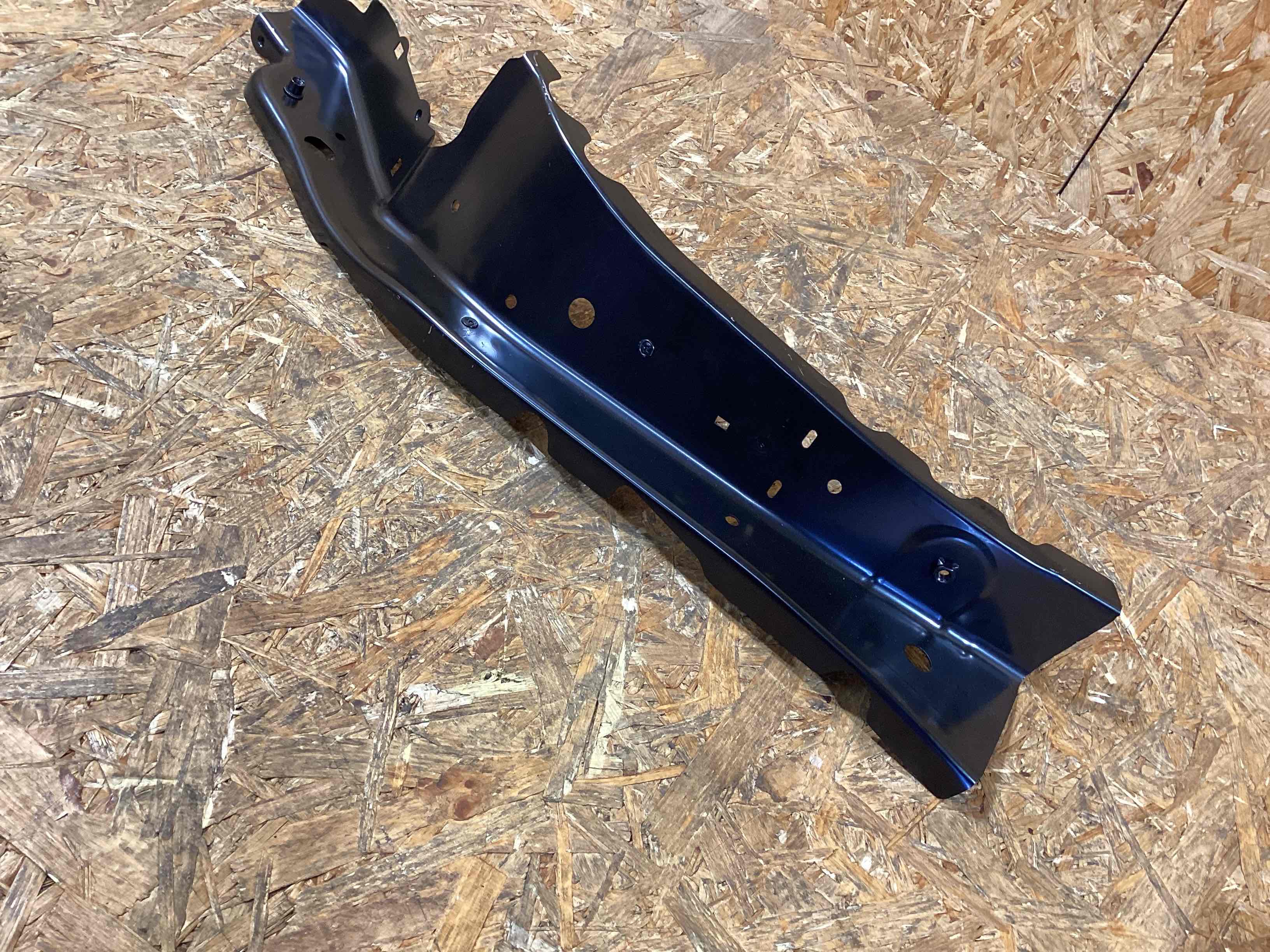 Крепление, кронштейн Porsche Macan 110326-142