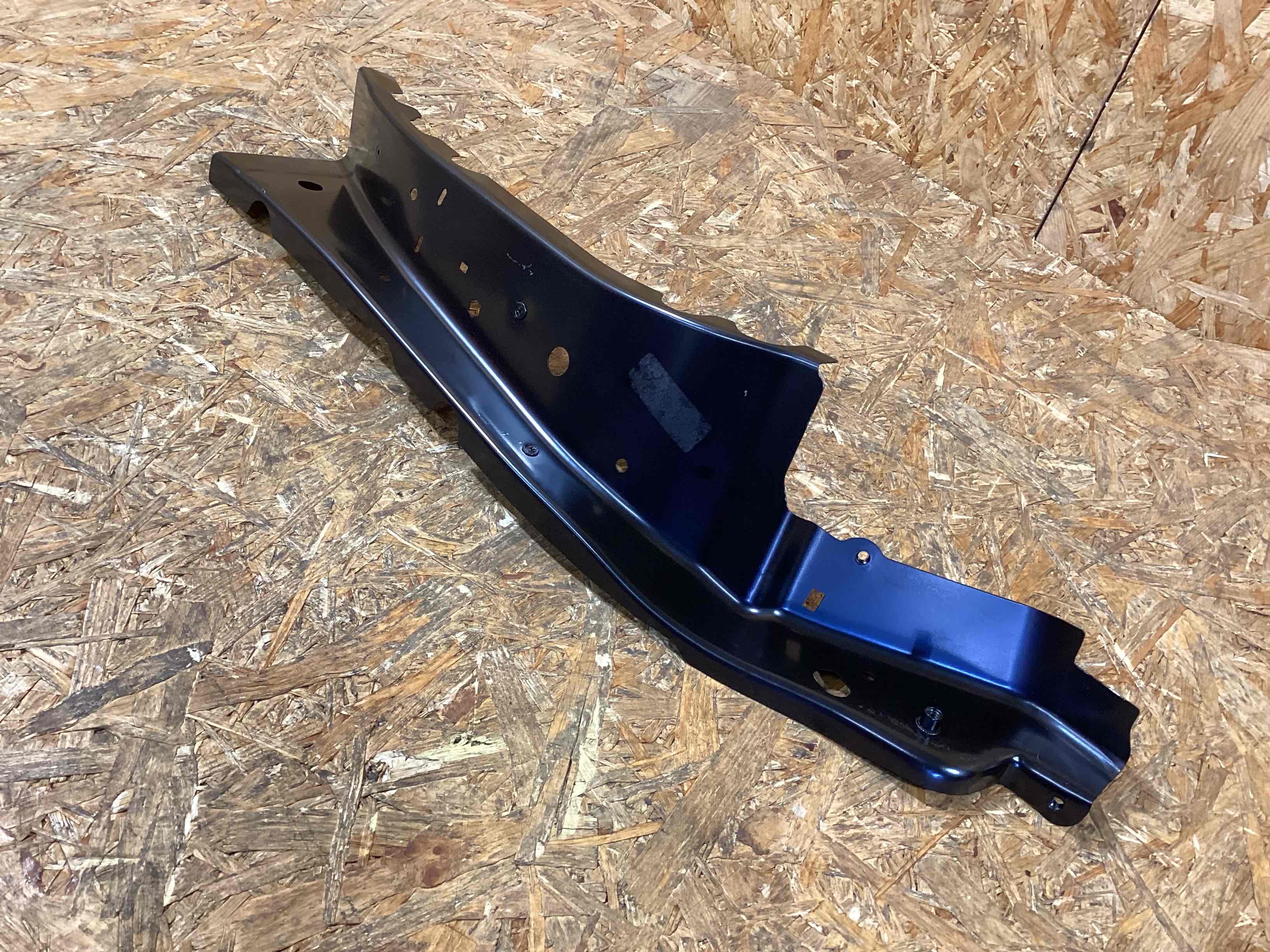 Крепление, кронштейн Porsche Macan 110326-143