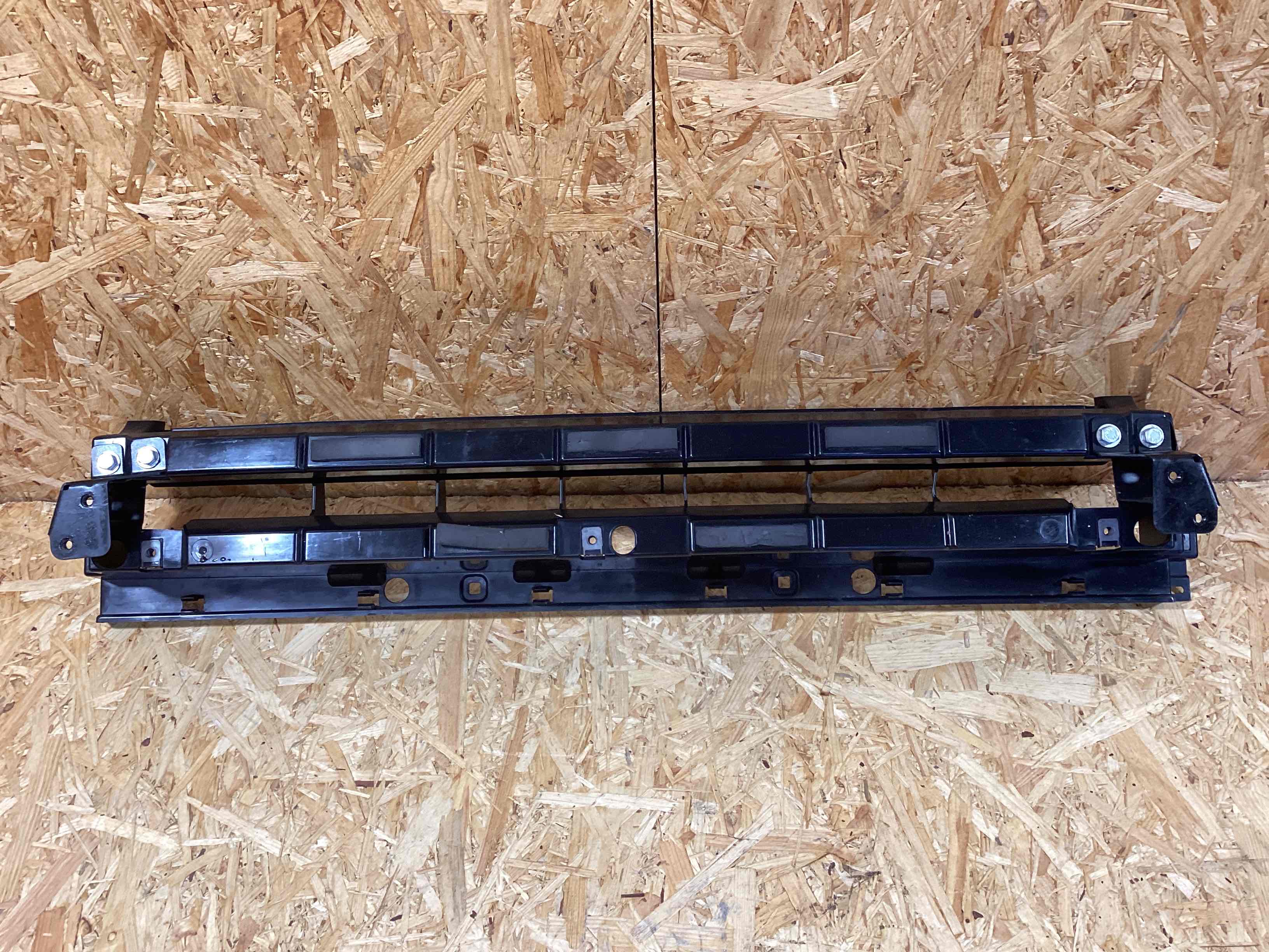 Абсорбер бампера Land Rover Defender L663 110925-116