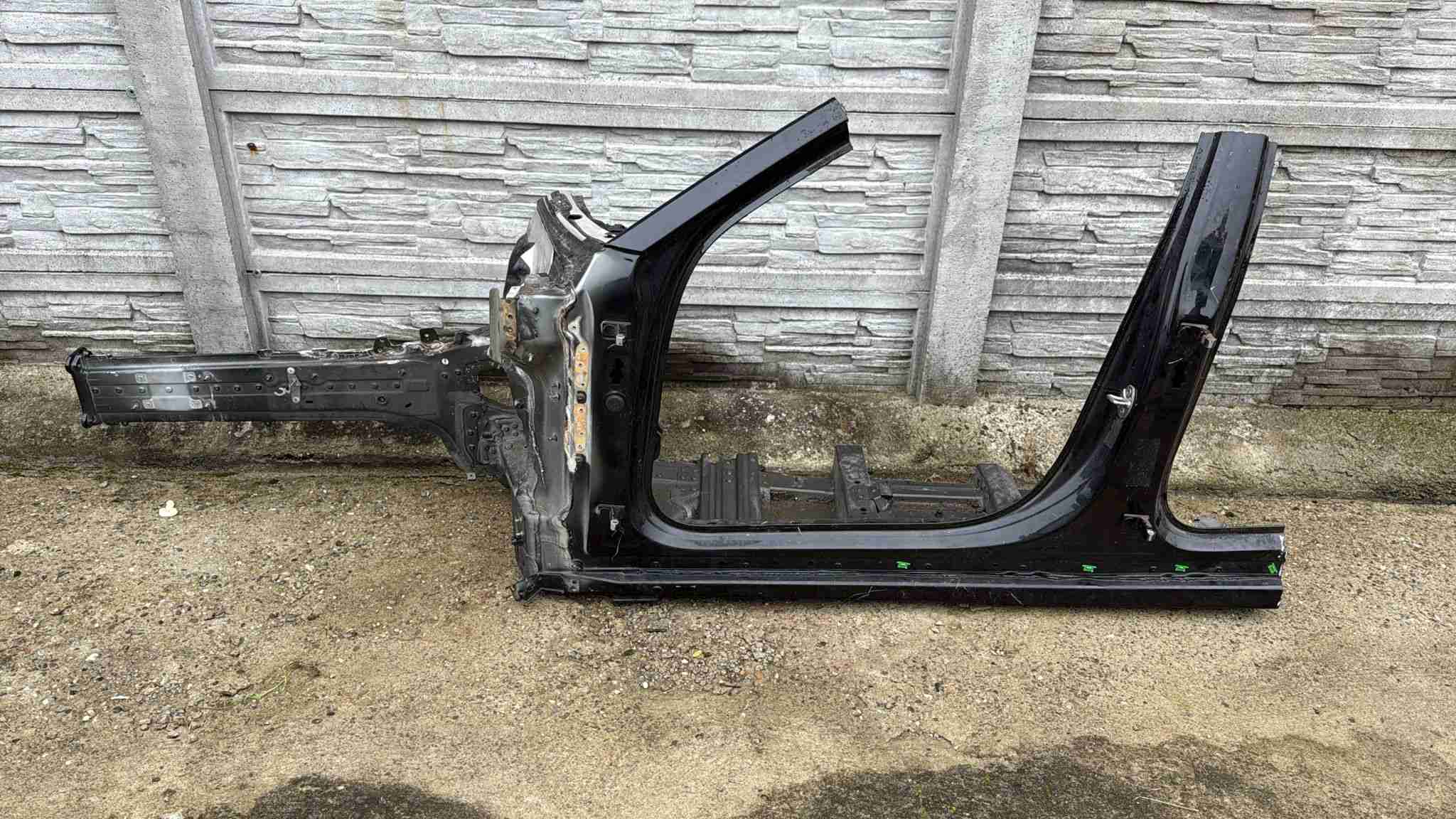 Порог левый Porsche Panamera 111125-101