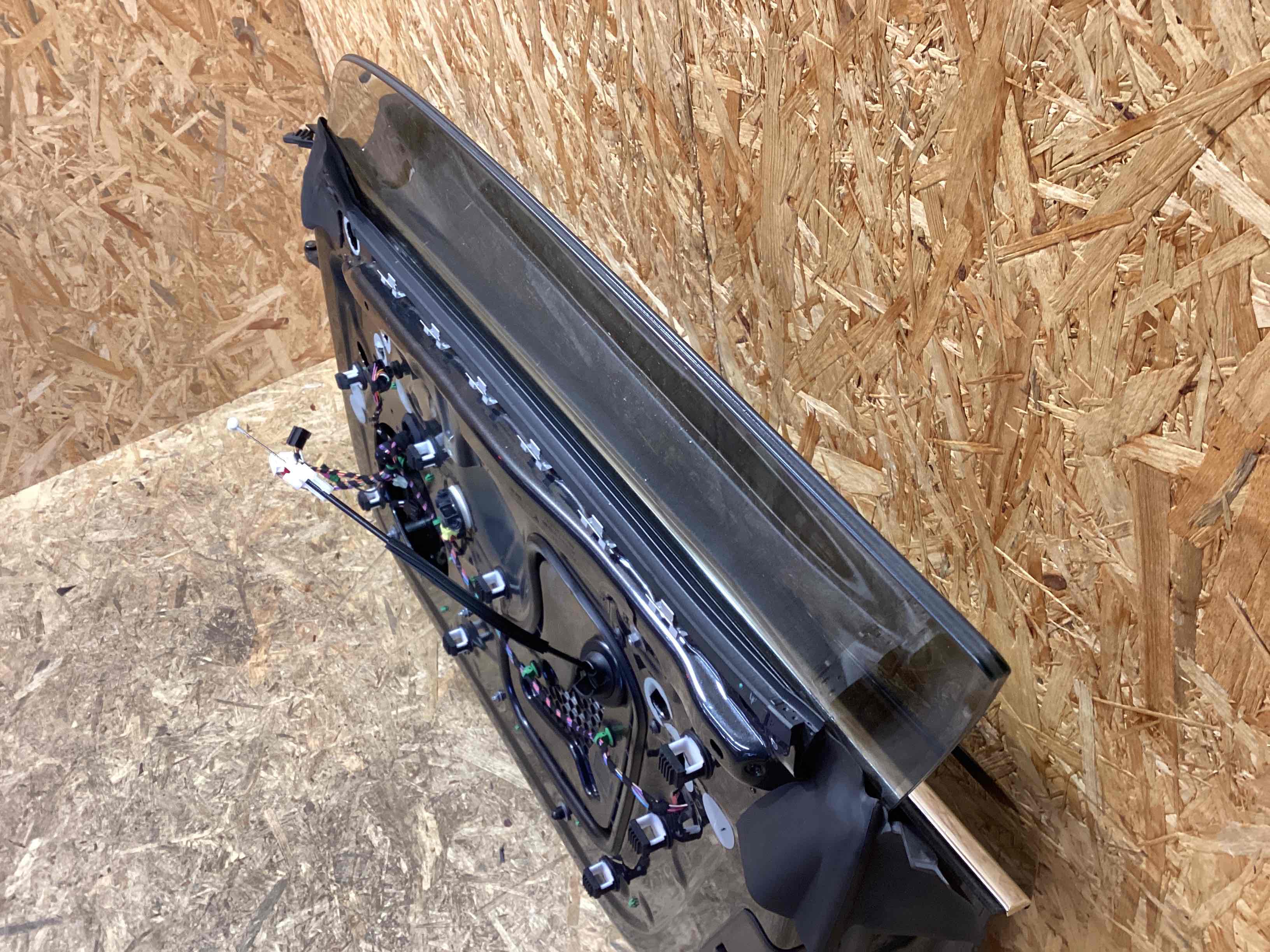 Дверь передняя правая Porsche Taycan 111225-102