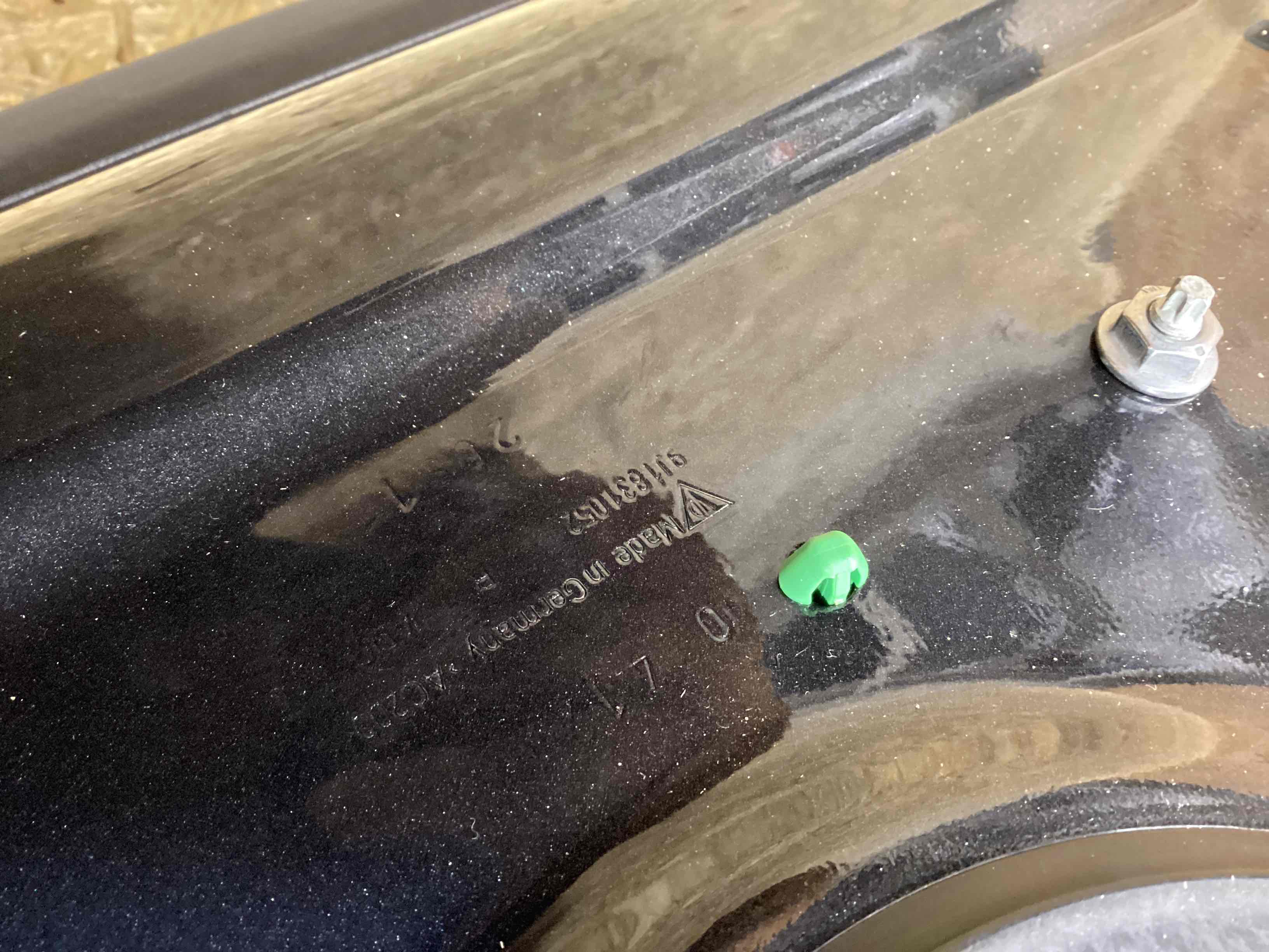 Дверь передняя правая Porsche Taycan 111225-102