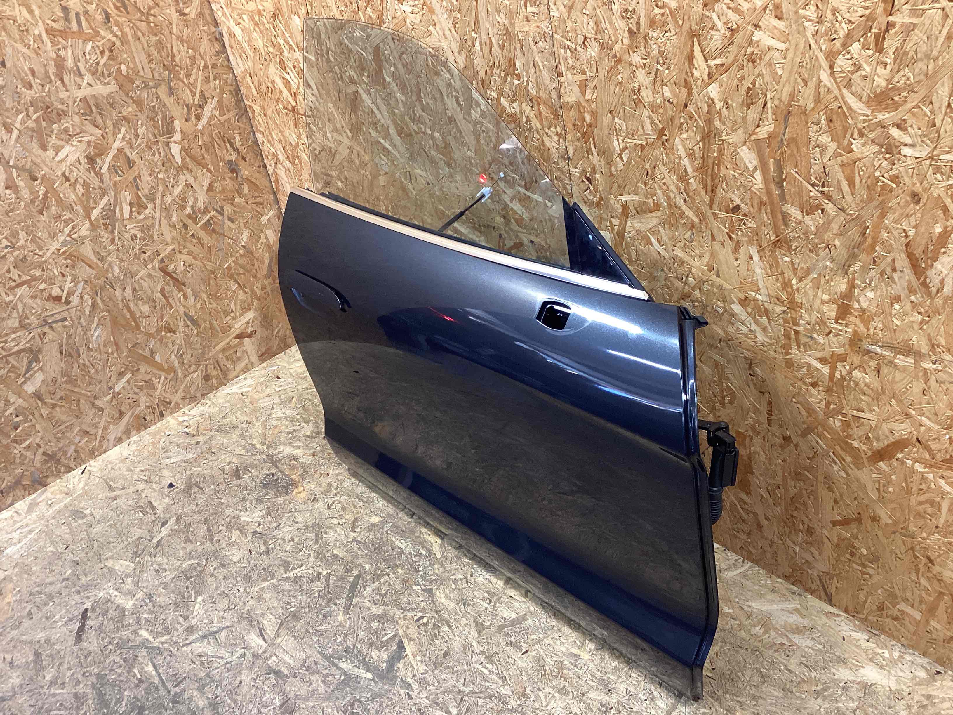 Дверь передняя правая Porsche Taycan 111225-102