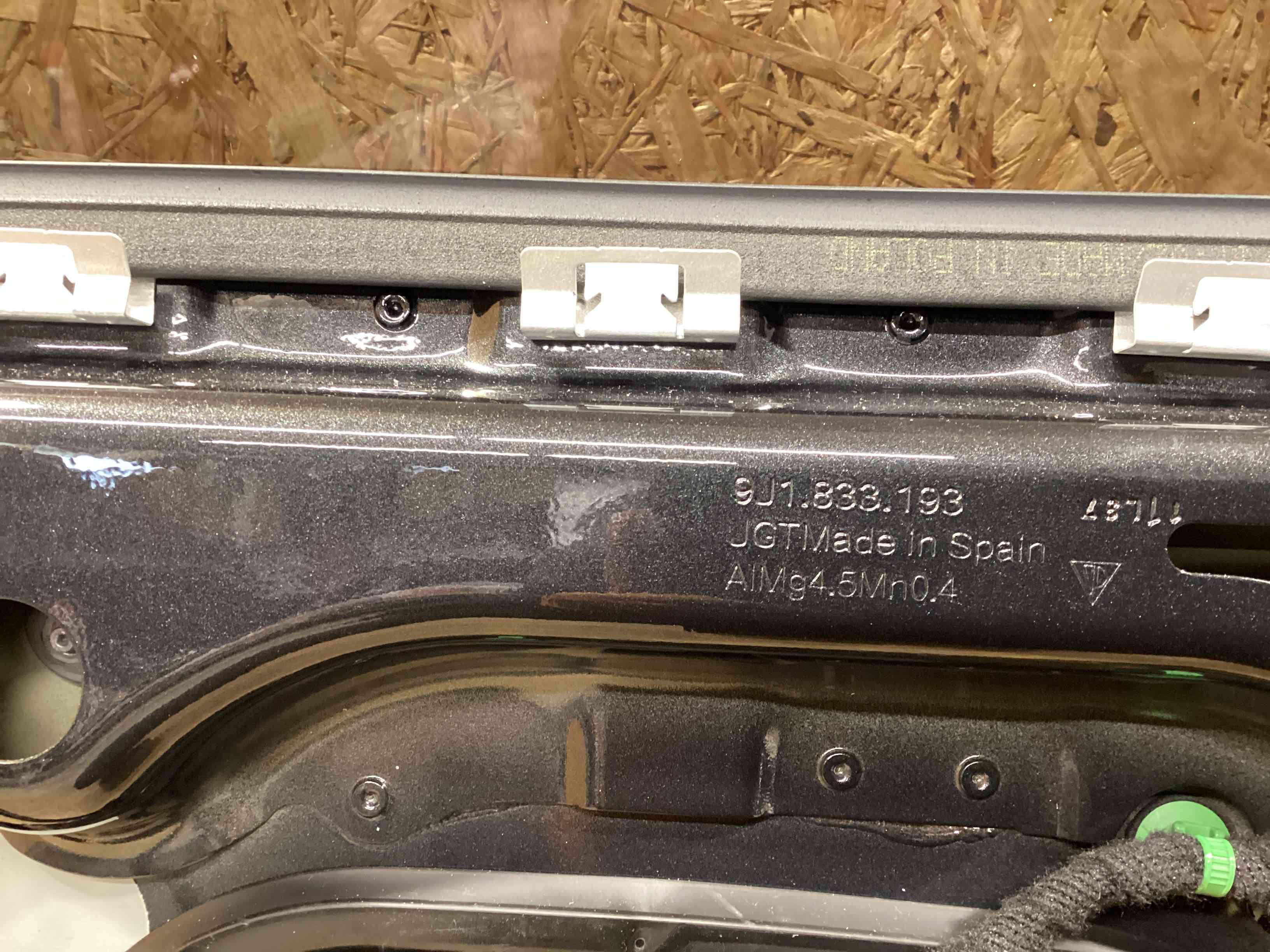 Дверь задняя левая Porsche Taycan 111225-104