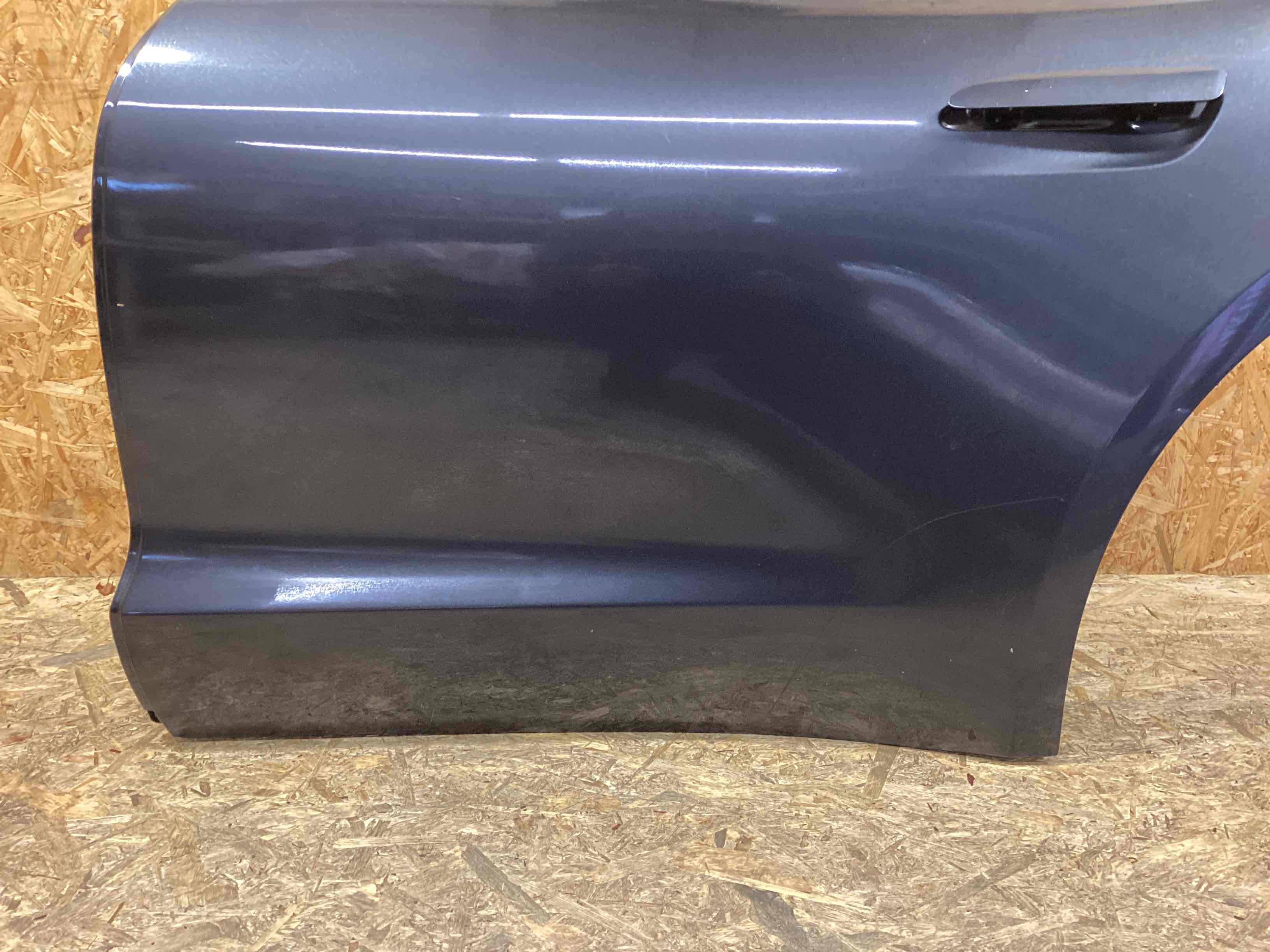 Дверь задняя левая Porsche Taycan 111225-104