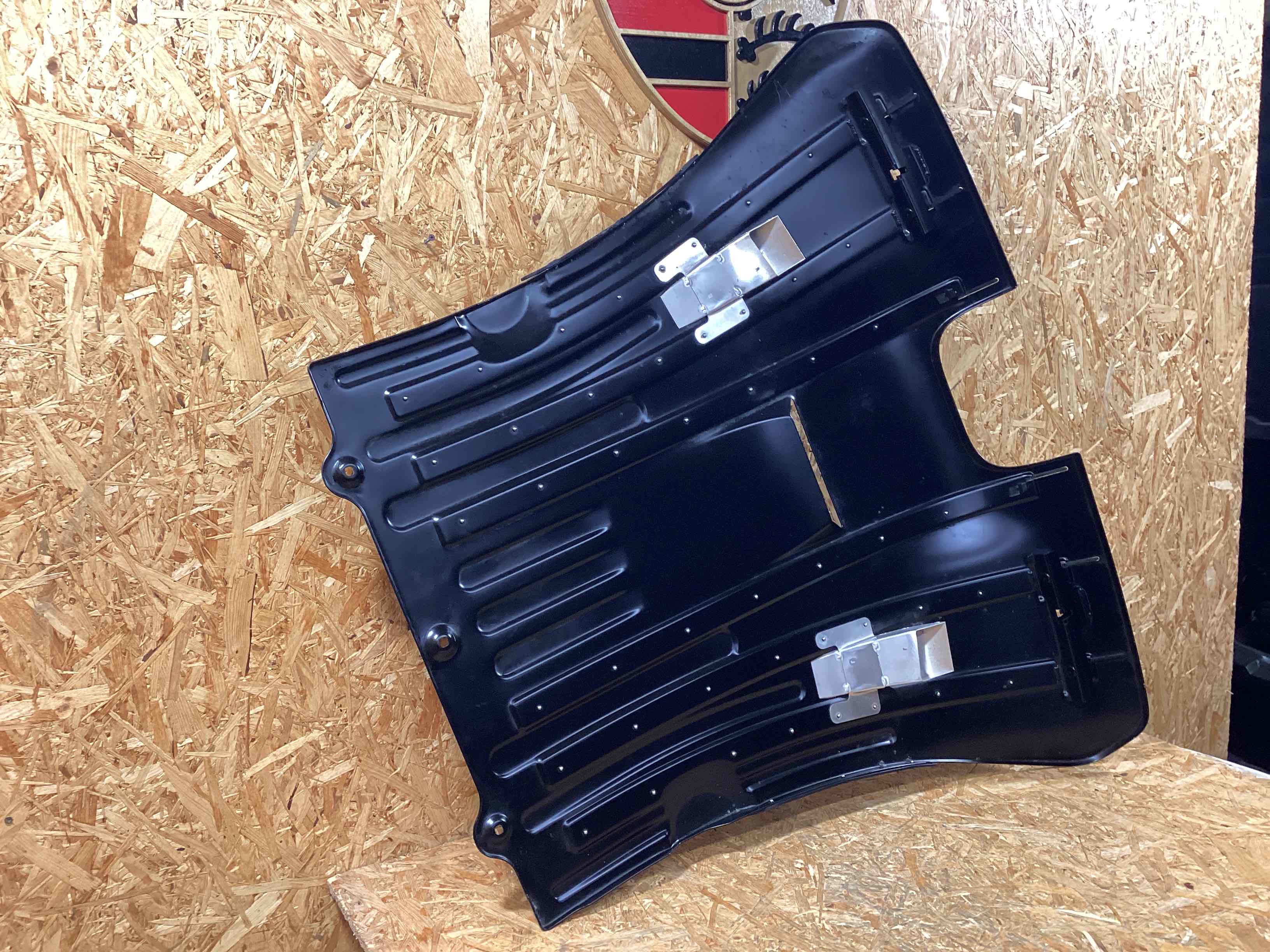 Защита днища кузова Porsche 911 GT3 111225-107