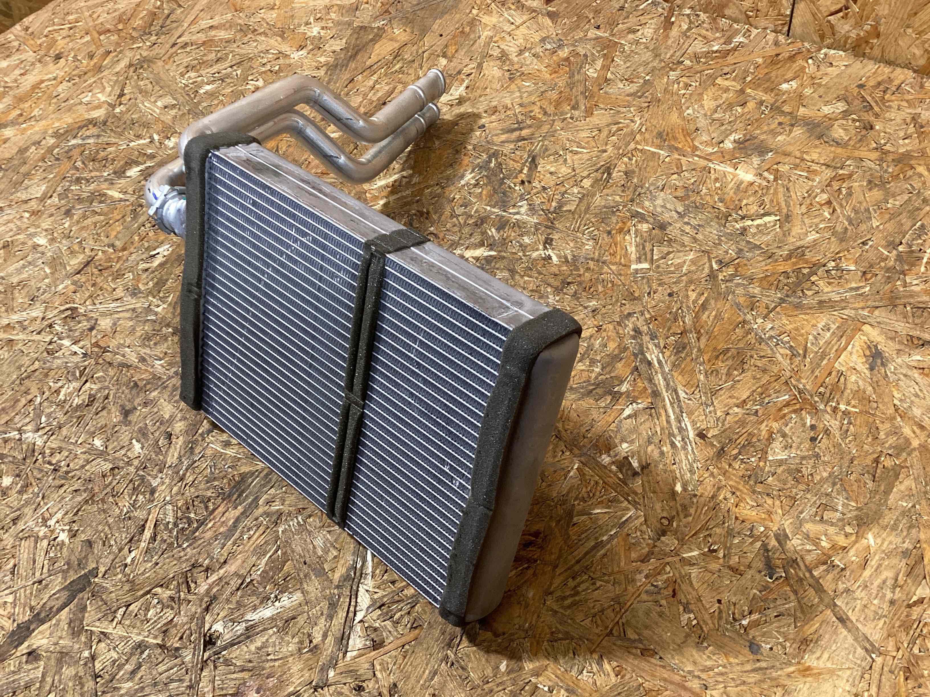 Радиатор отопителя (печки) Porsche Macan 120226-102