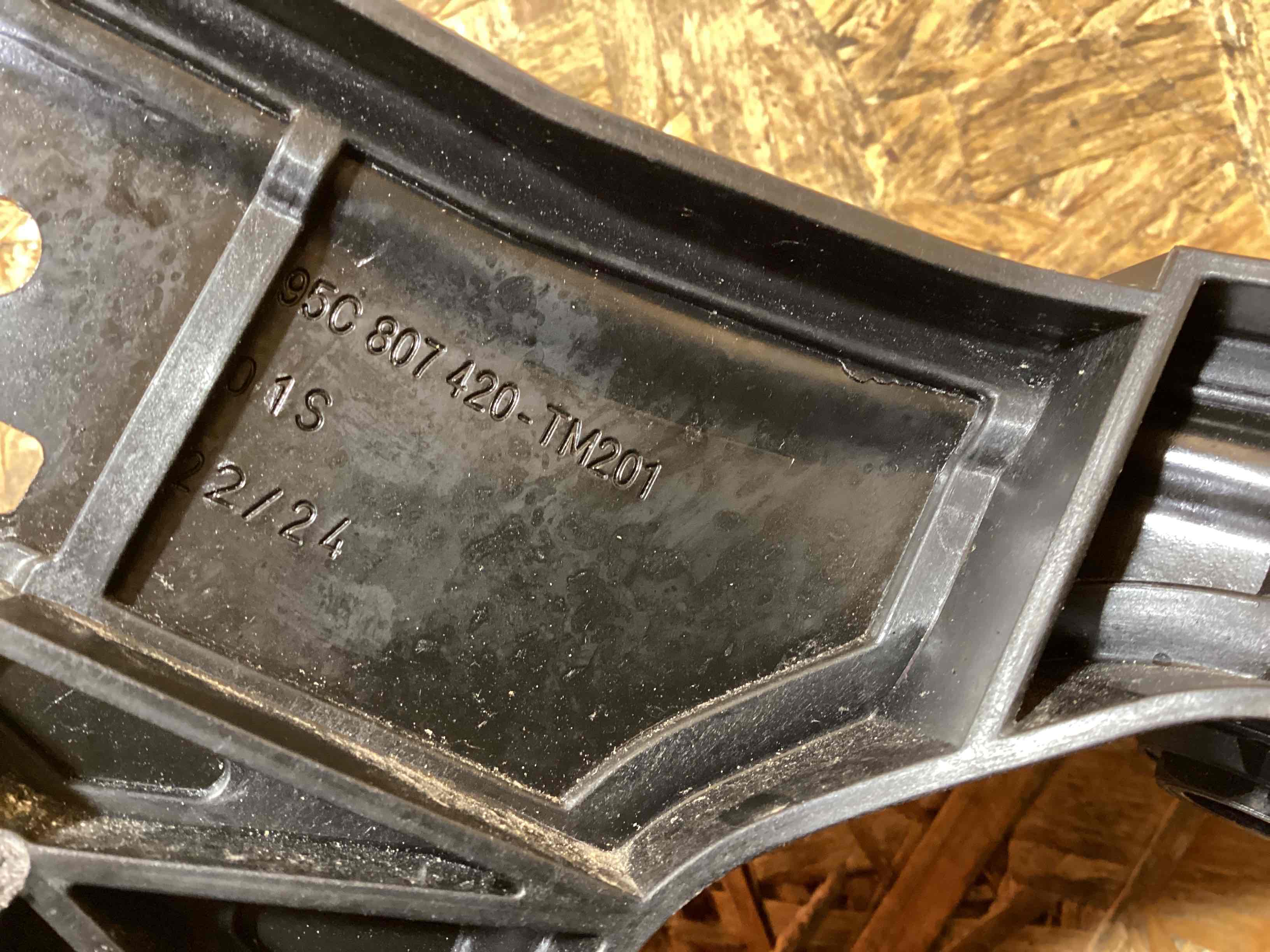 Крепление, кронштейн Porsche Macan 120226-103