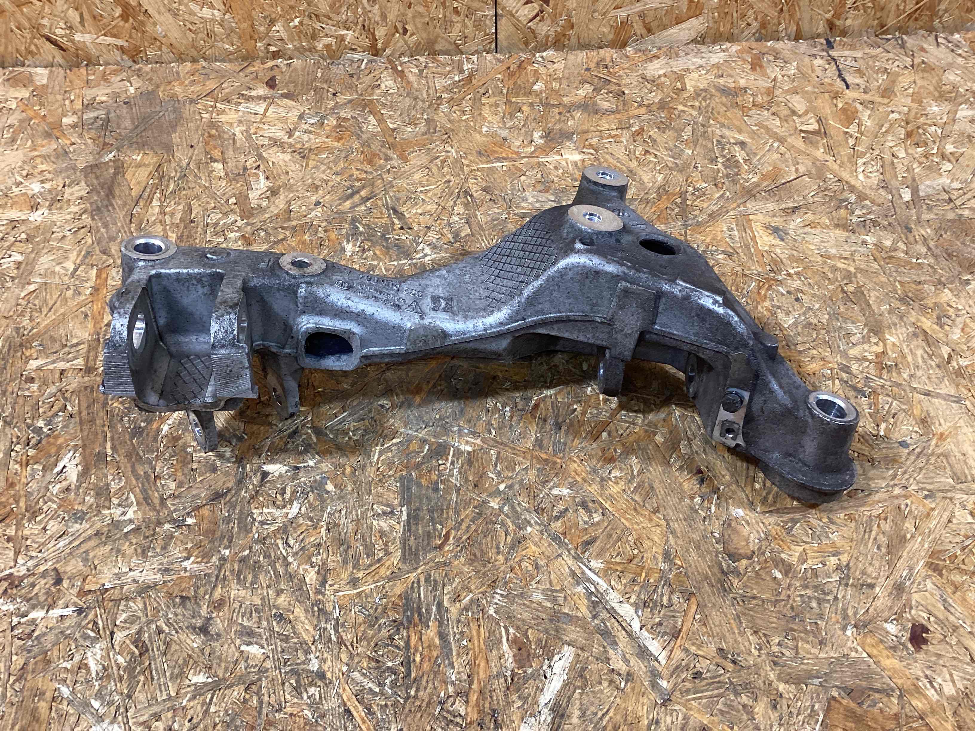 Рычаг задний правый Porsche 911 120226-113