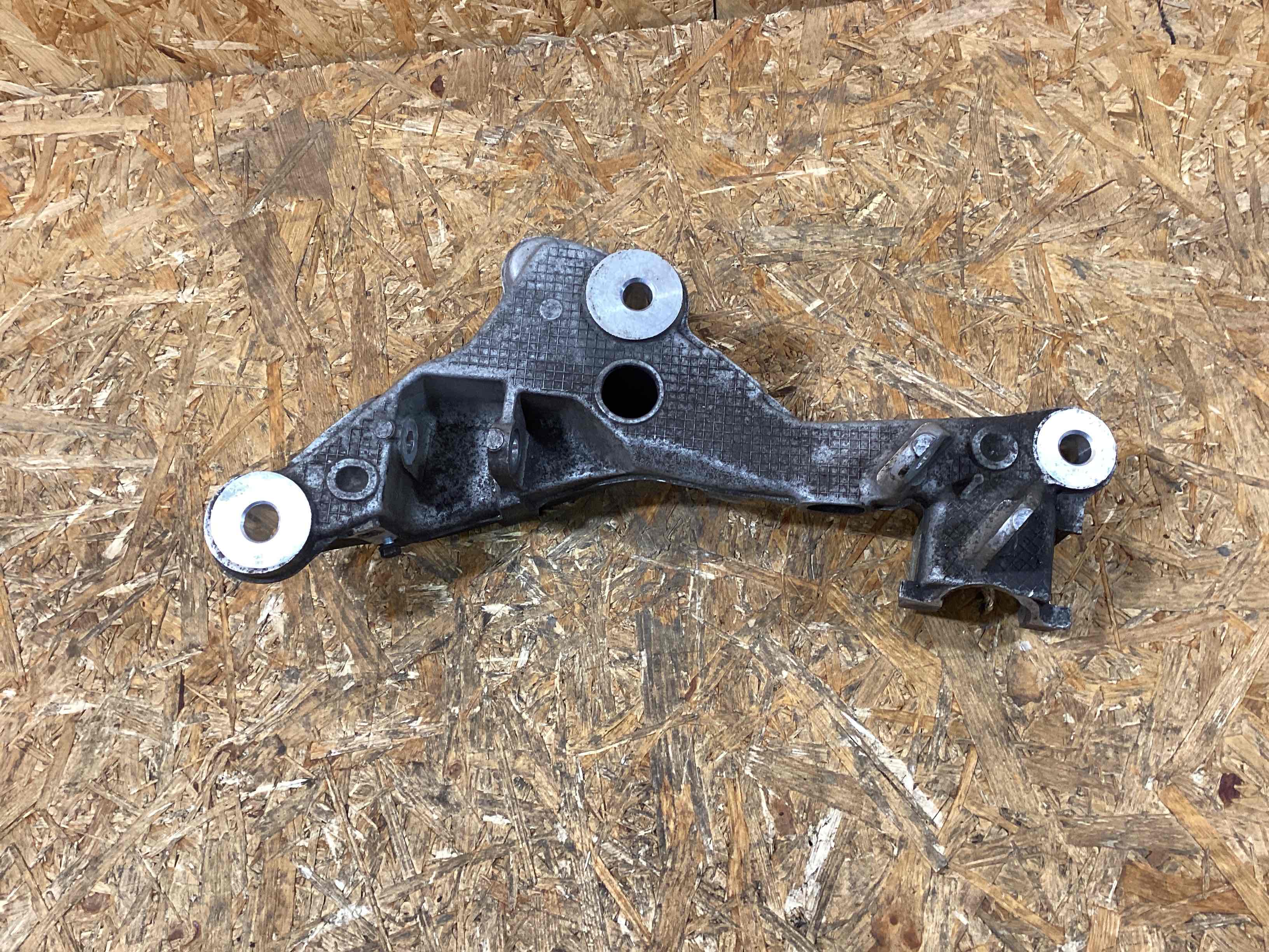 Рычаг задний правый Porsche 911 120226-113