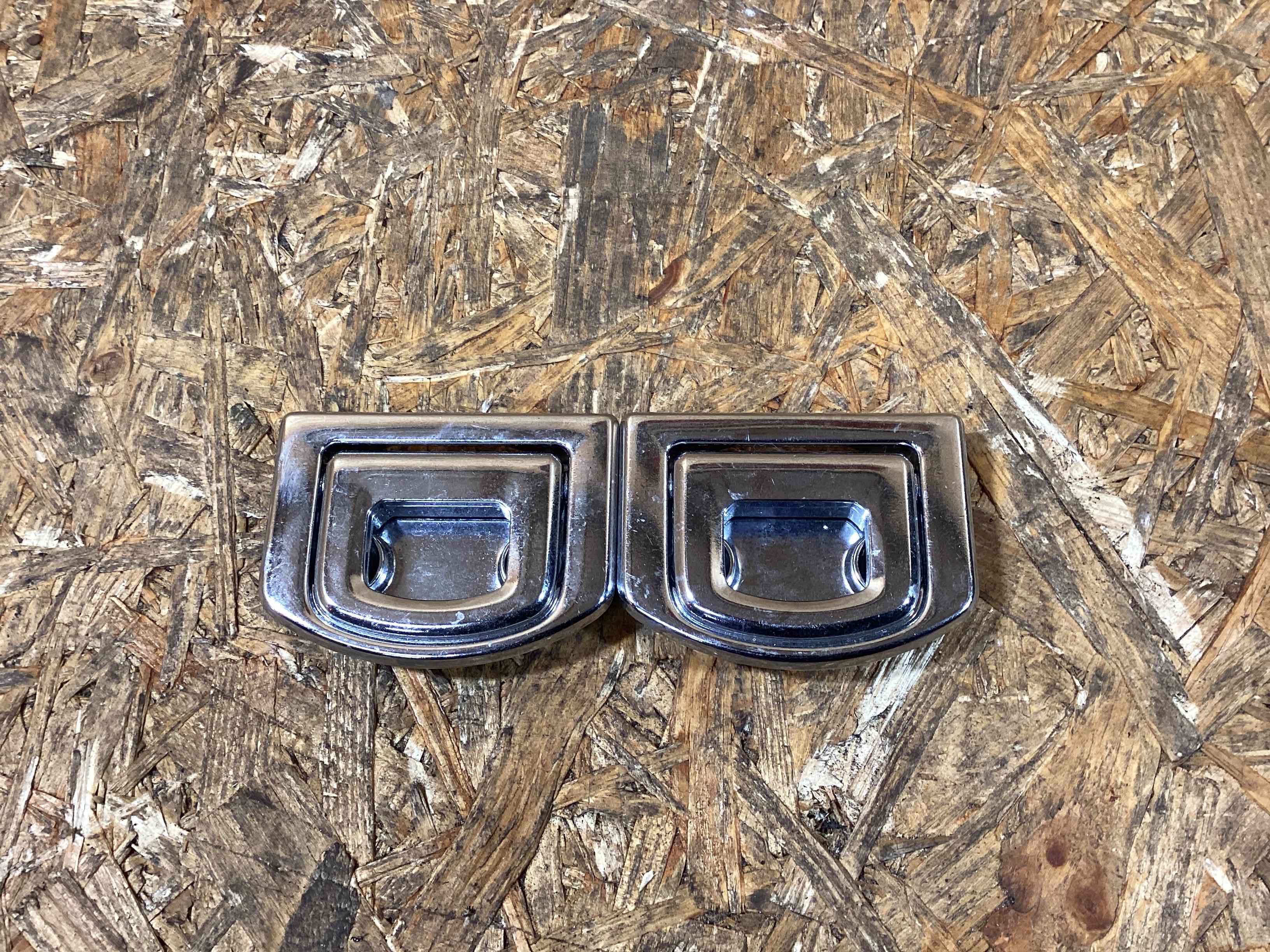 Крепление, кронштейн Porsche Macan 120226-118