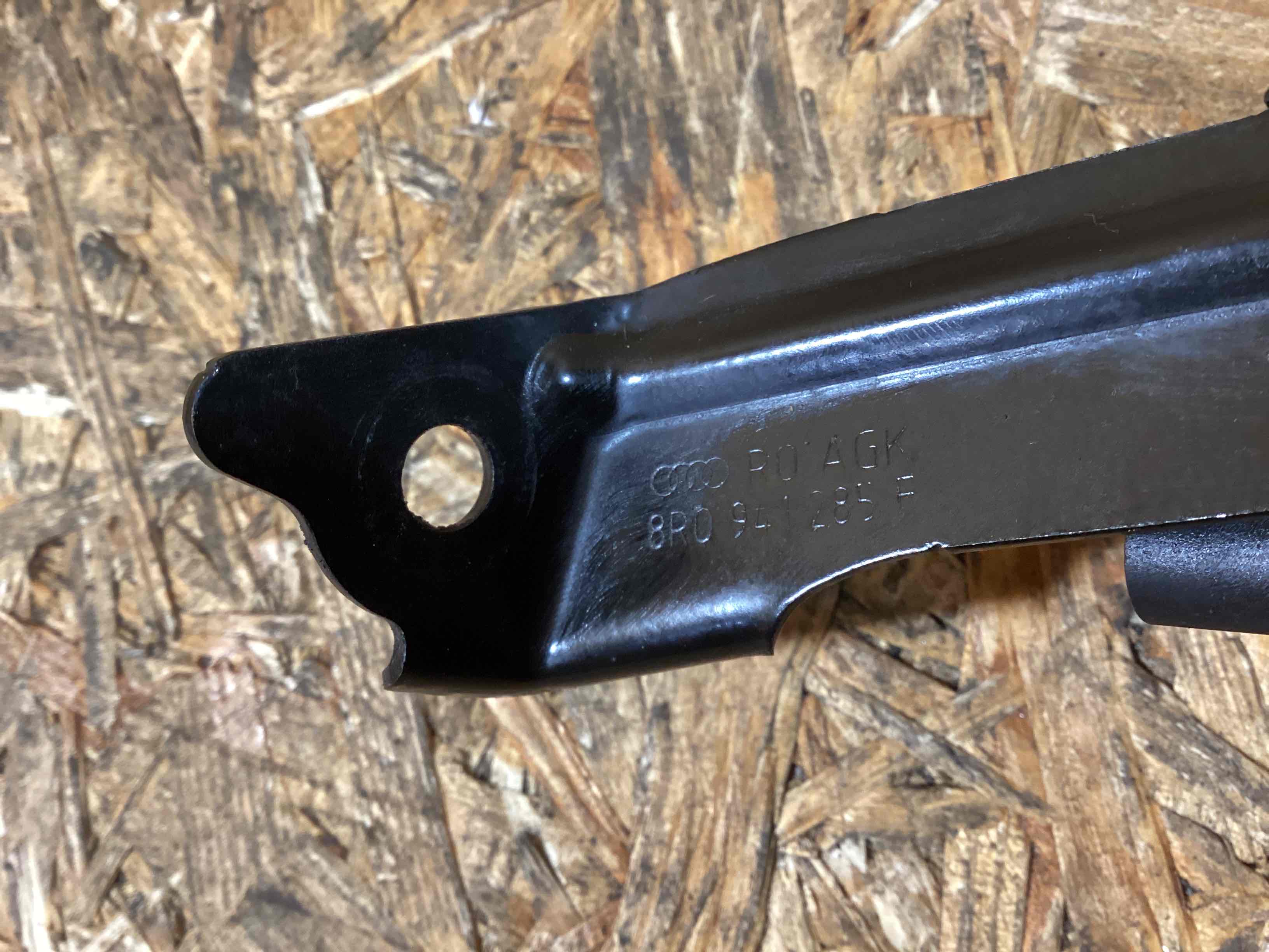 Датчик уровня подвески (клиренса) Porsche Macan 120226-120