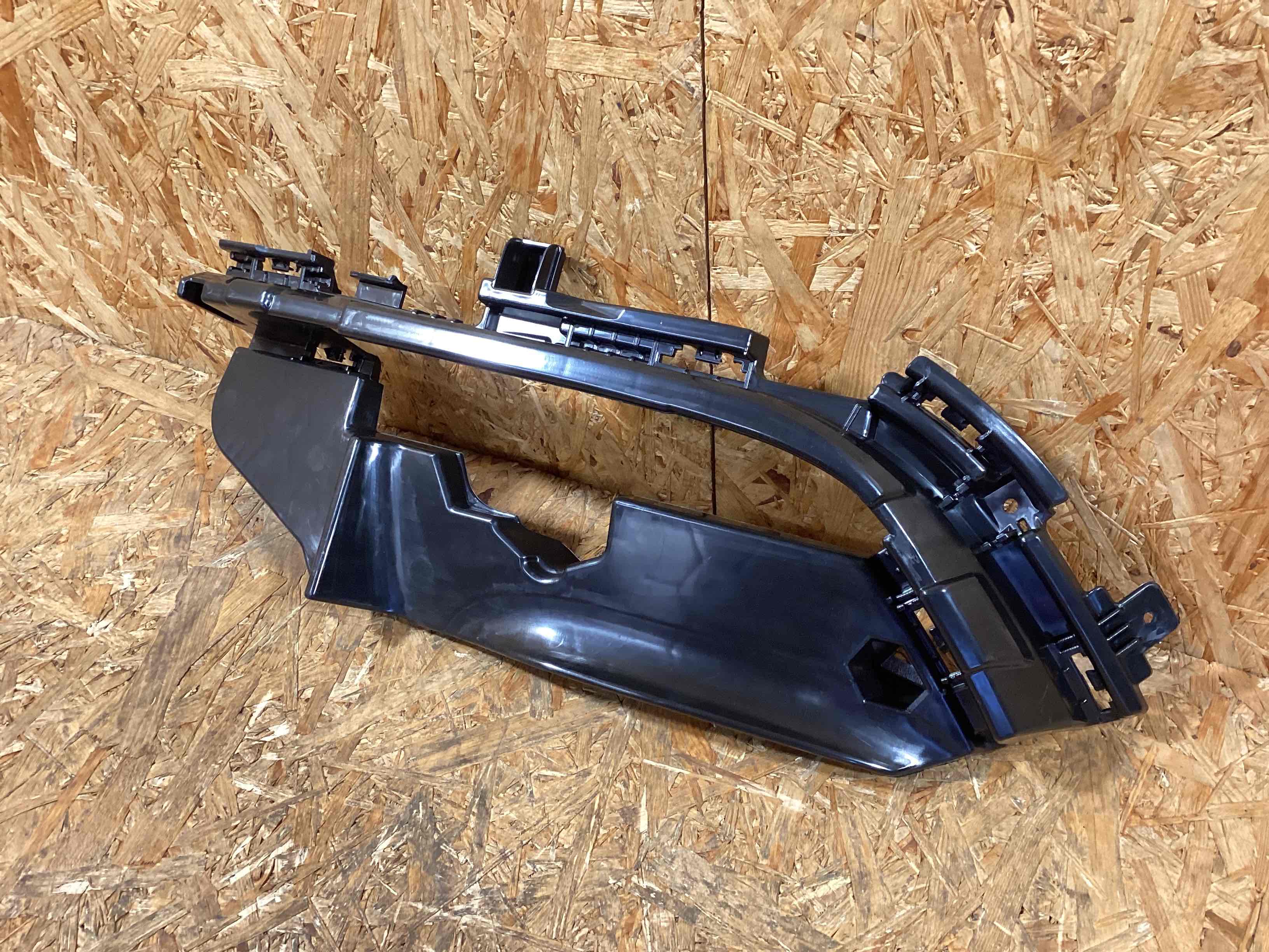 Крепление бампера Porsche Macan 120326-101