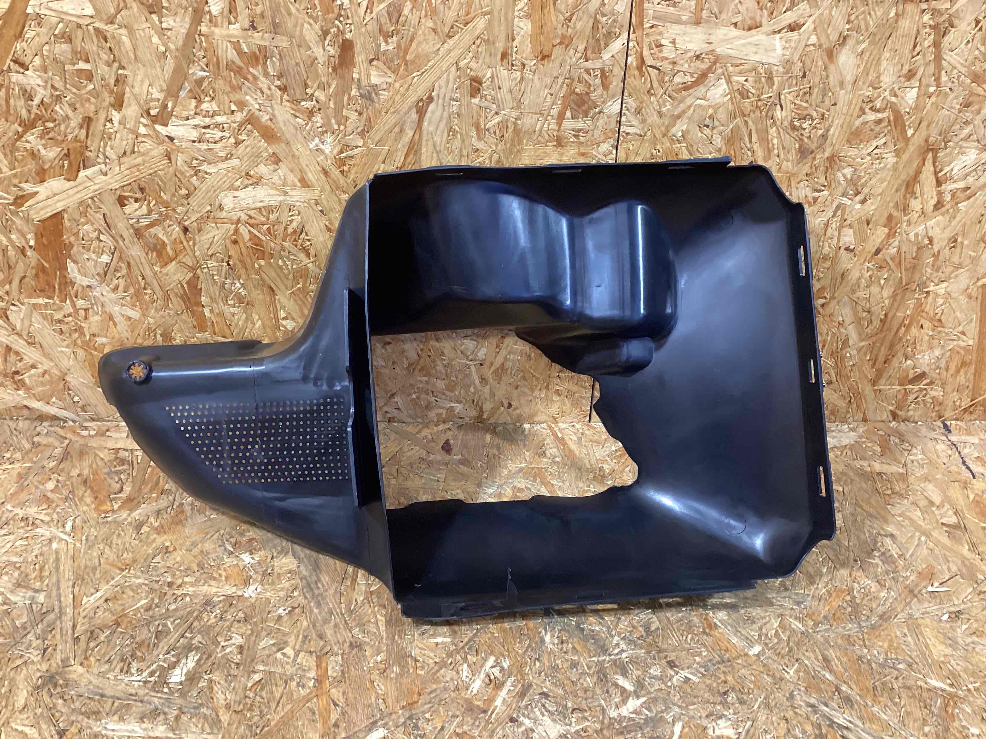 Воздуховод Porsche Boxster 718 120326-104