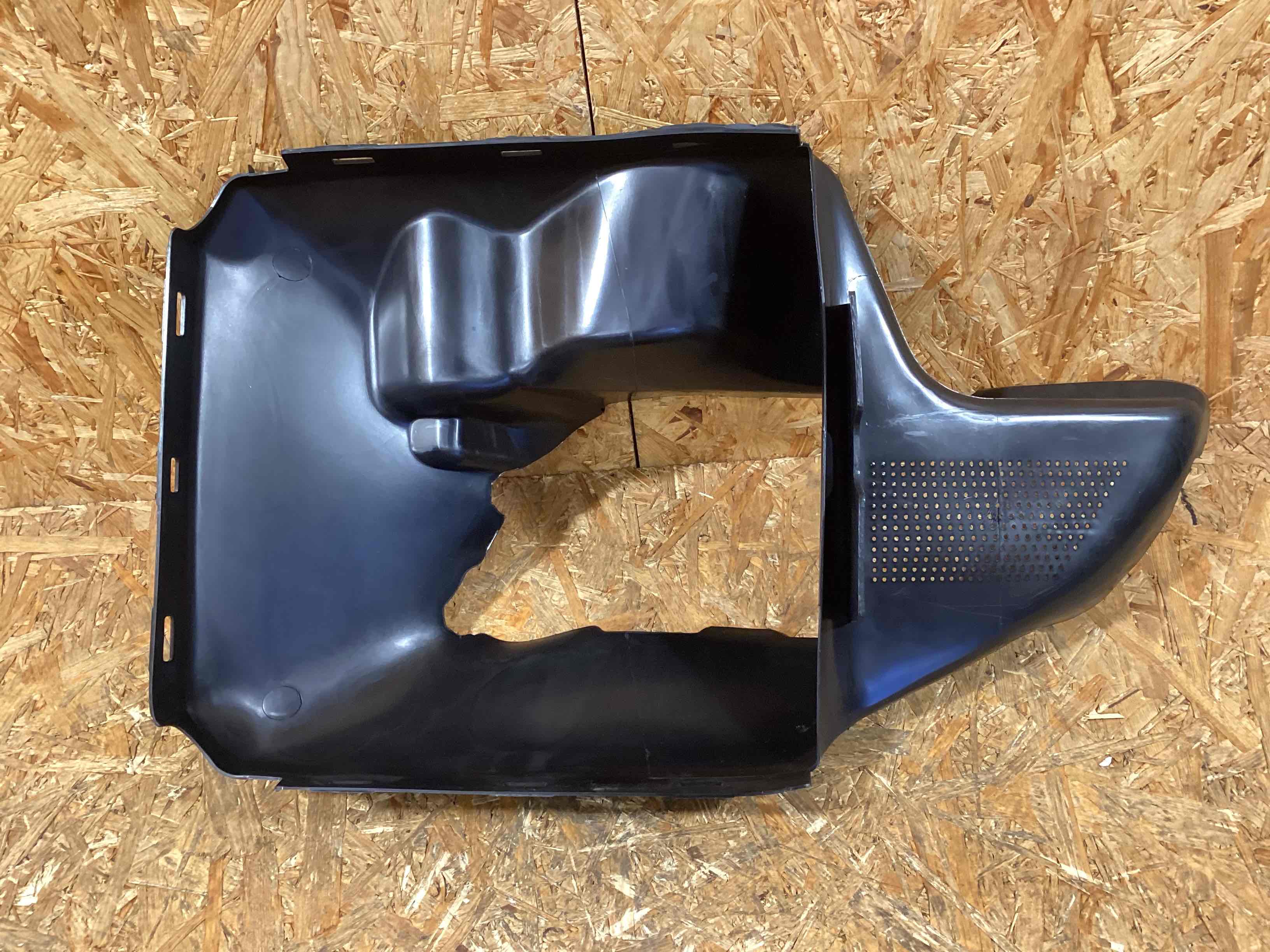 Воздуховод Porsche Boxster 718 120326-108