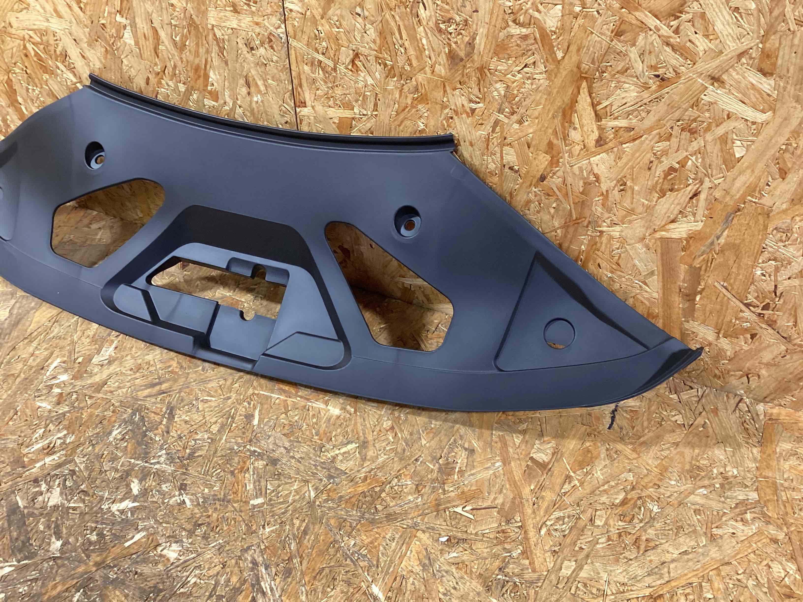 Пластик моторного отсека Porsche Panamera 120326-110