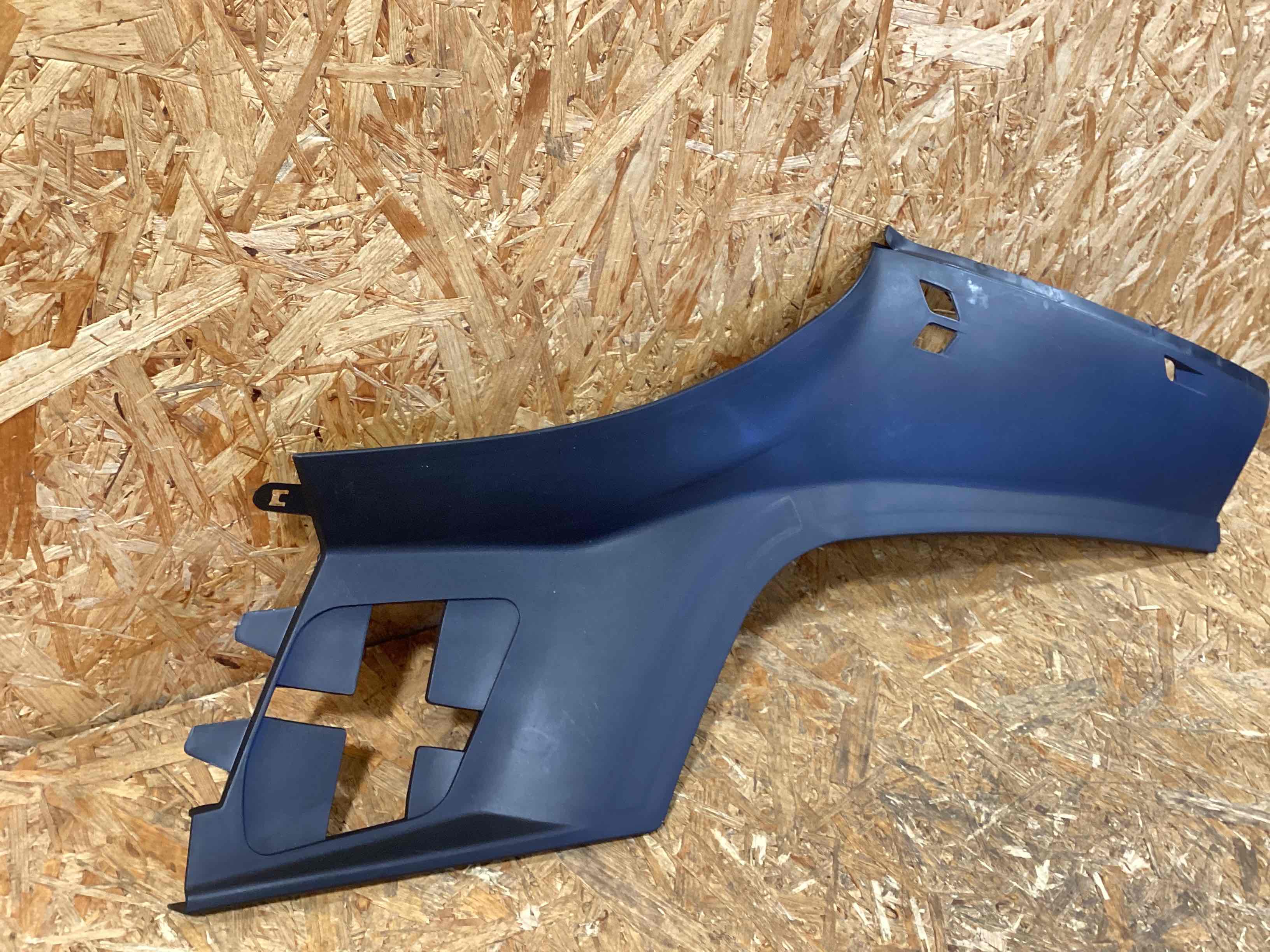 Пластик моторного отсека Porsche Cayenne 120326-112