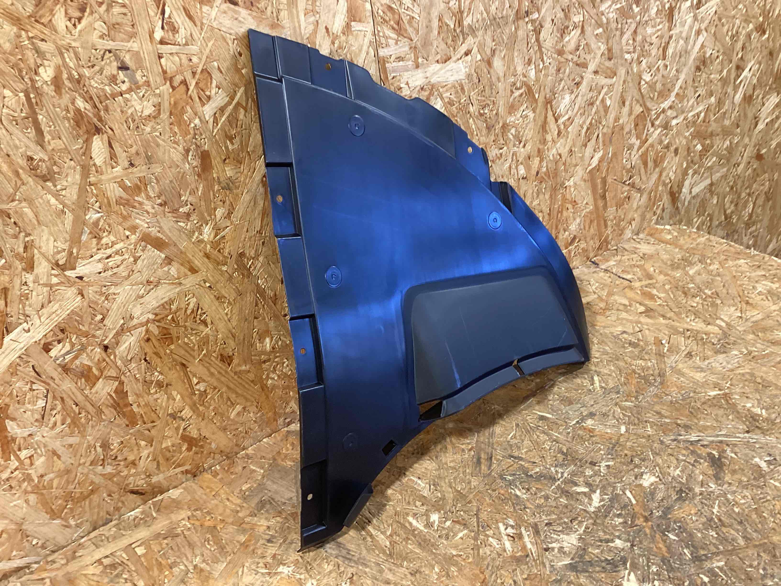 Защита арок передняя левая (подкрылок) Porsche Taycan 120326-121