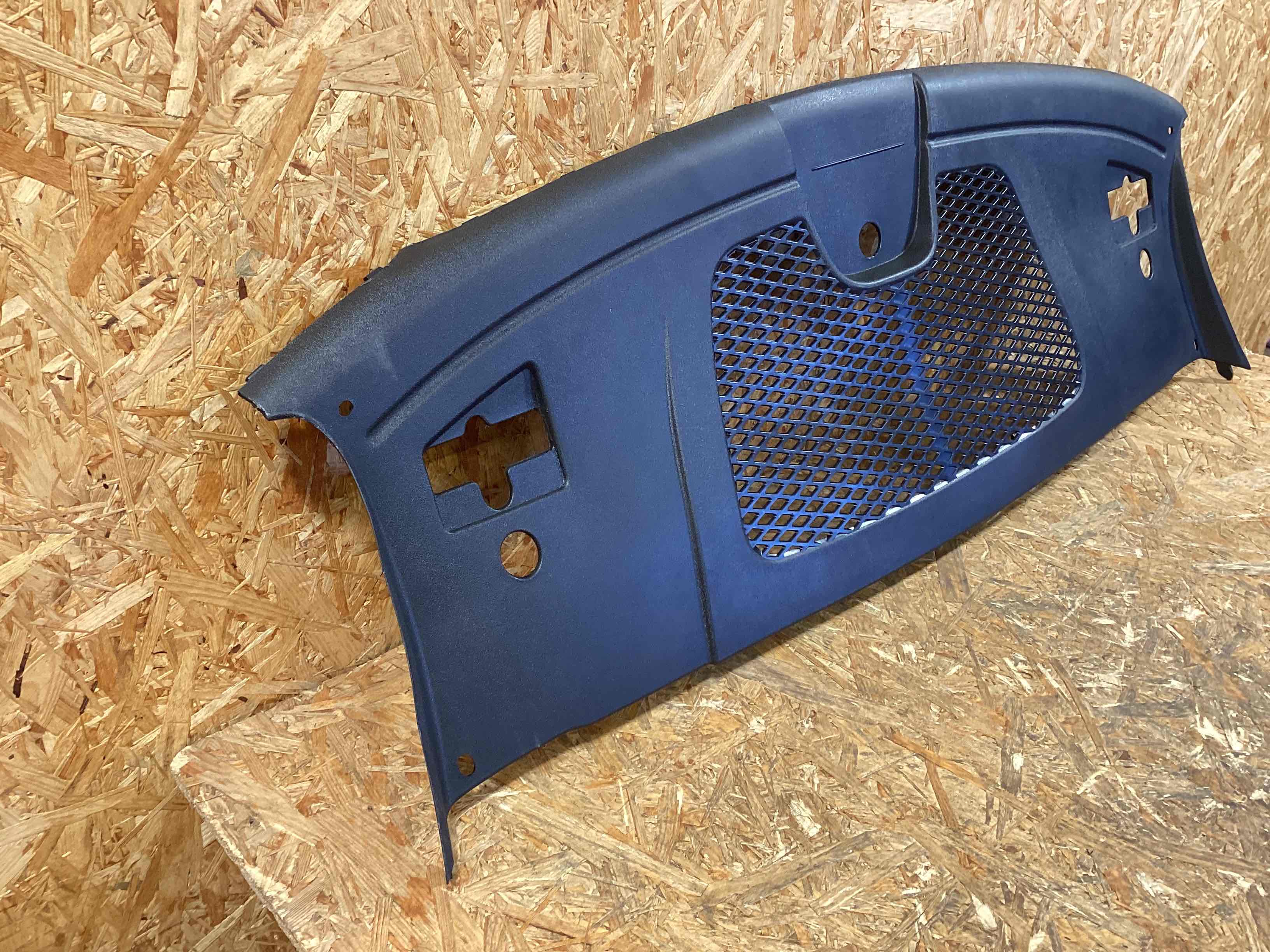 Пластик моторного отсека Porsche Macan 120326-122