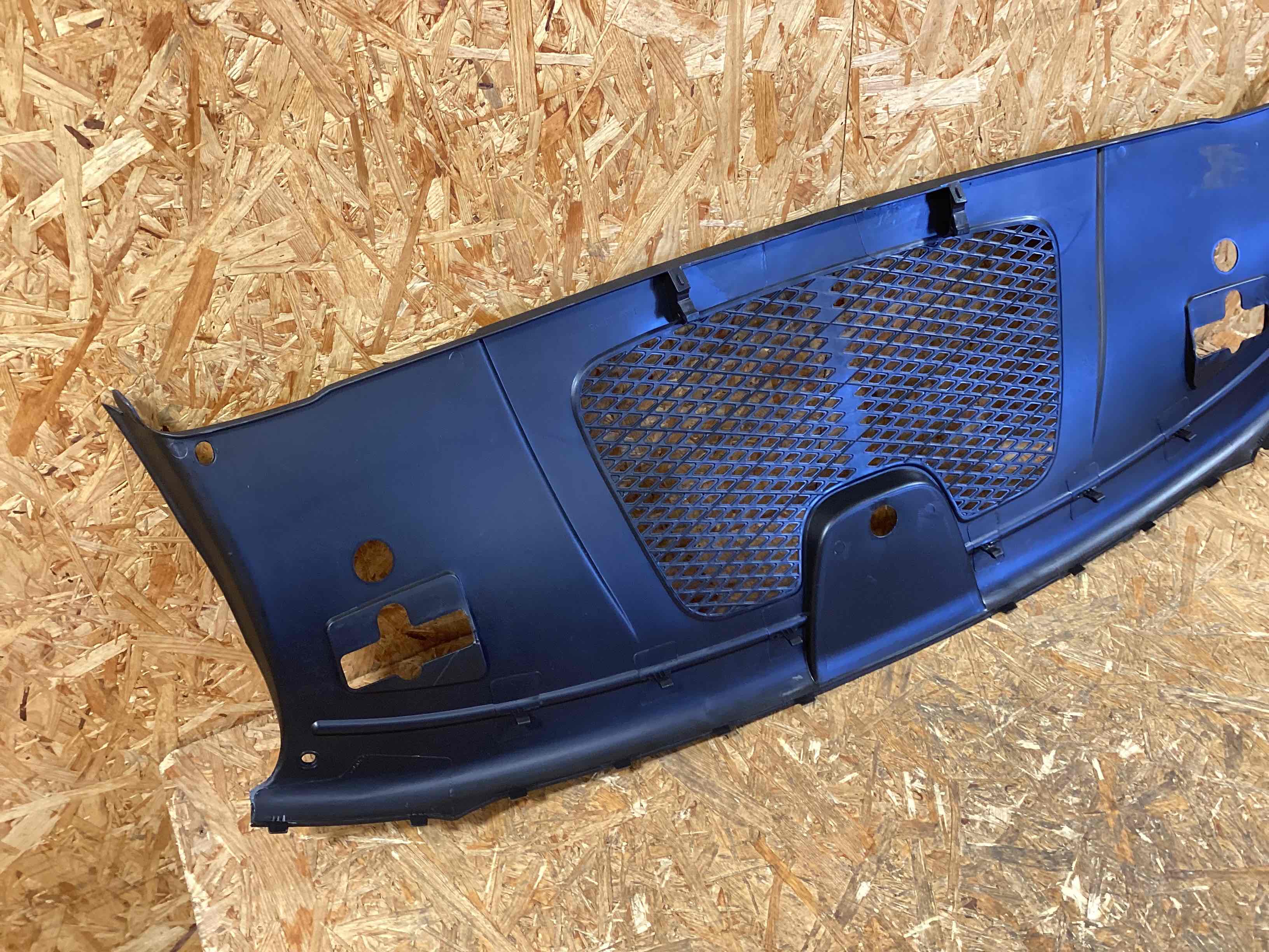 Пластик моторного отсека Porsche Macan 120326-122