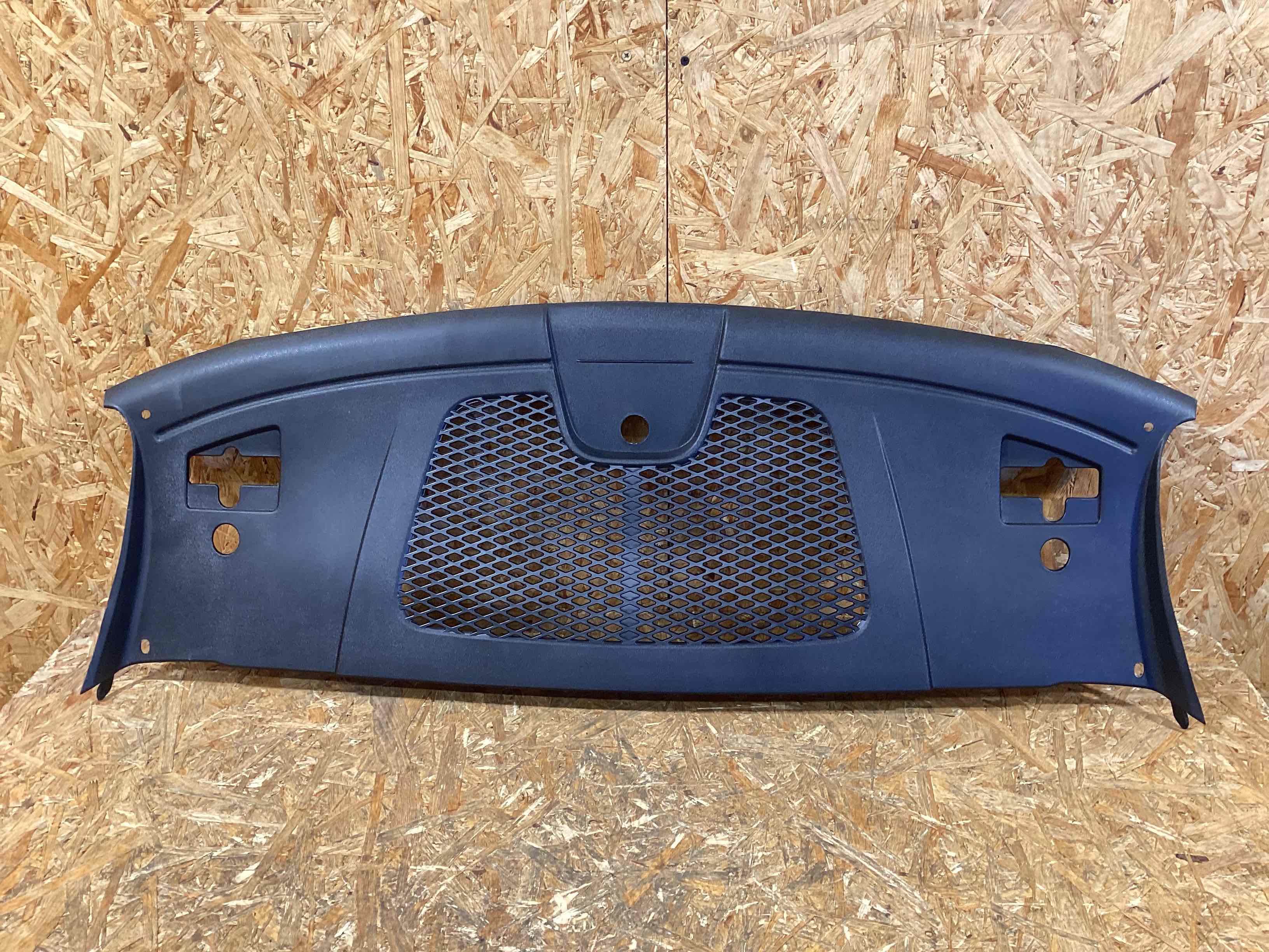 Пластик моторного отсека Porsche Macan 120326-122