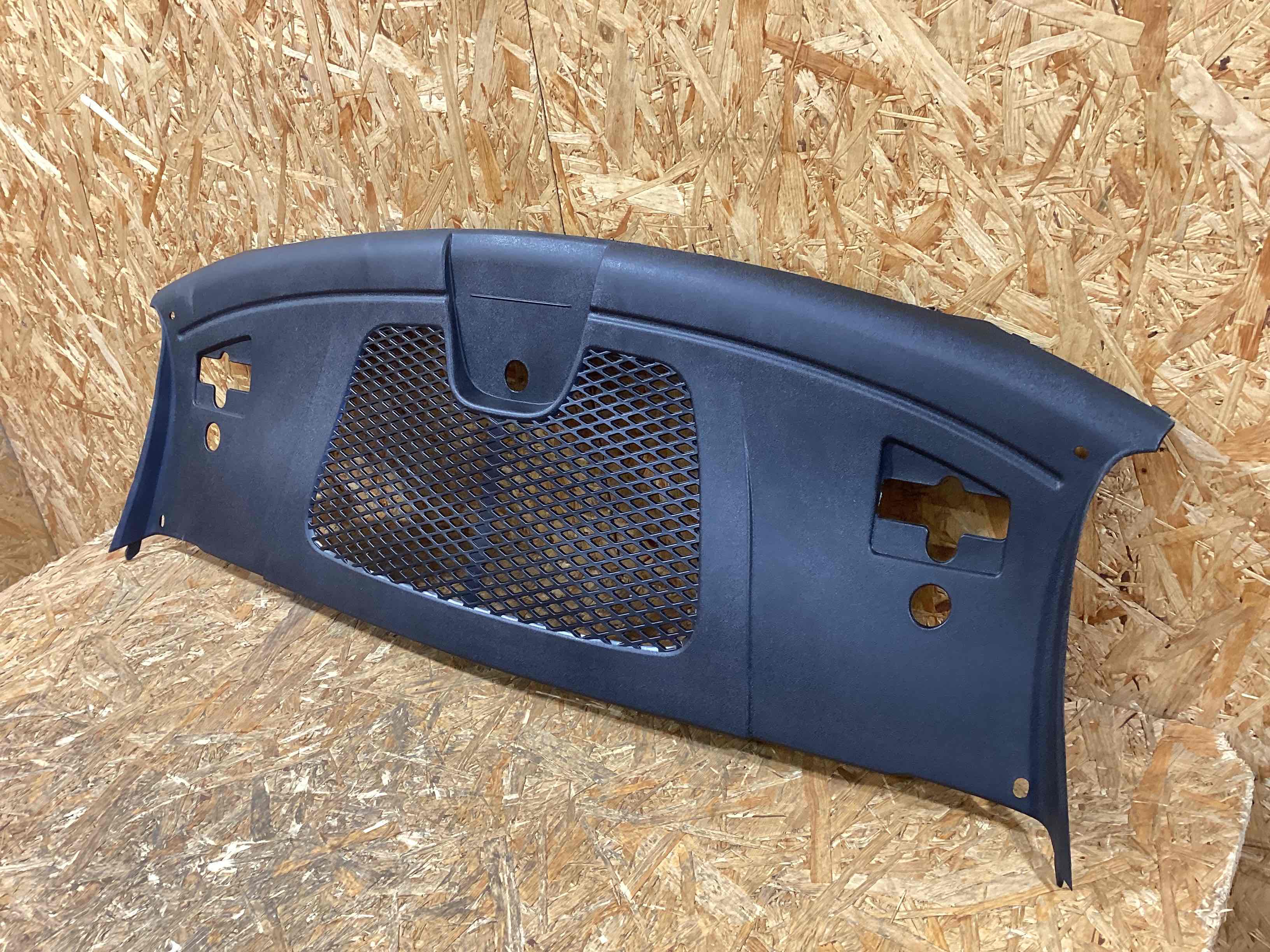 Пластик моторного отсека Porsche Macan 120326-123