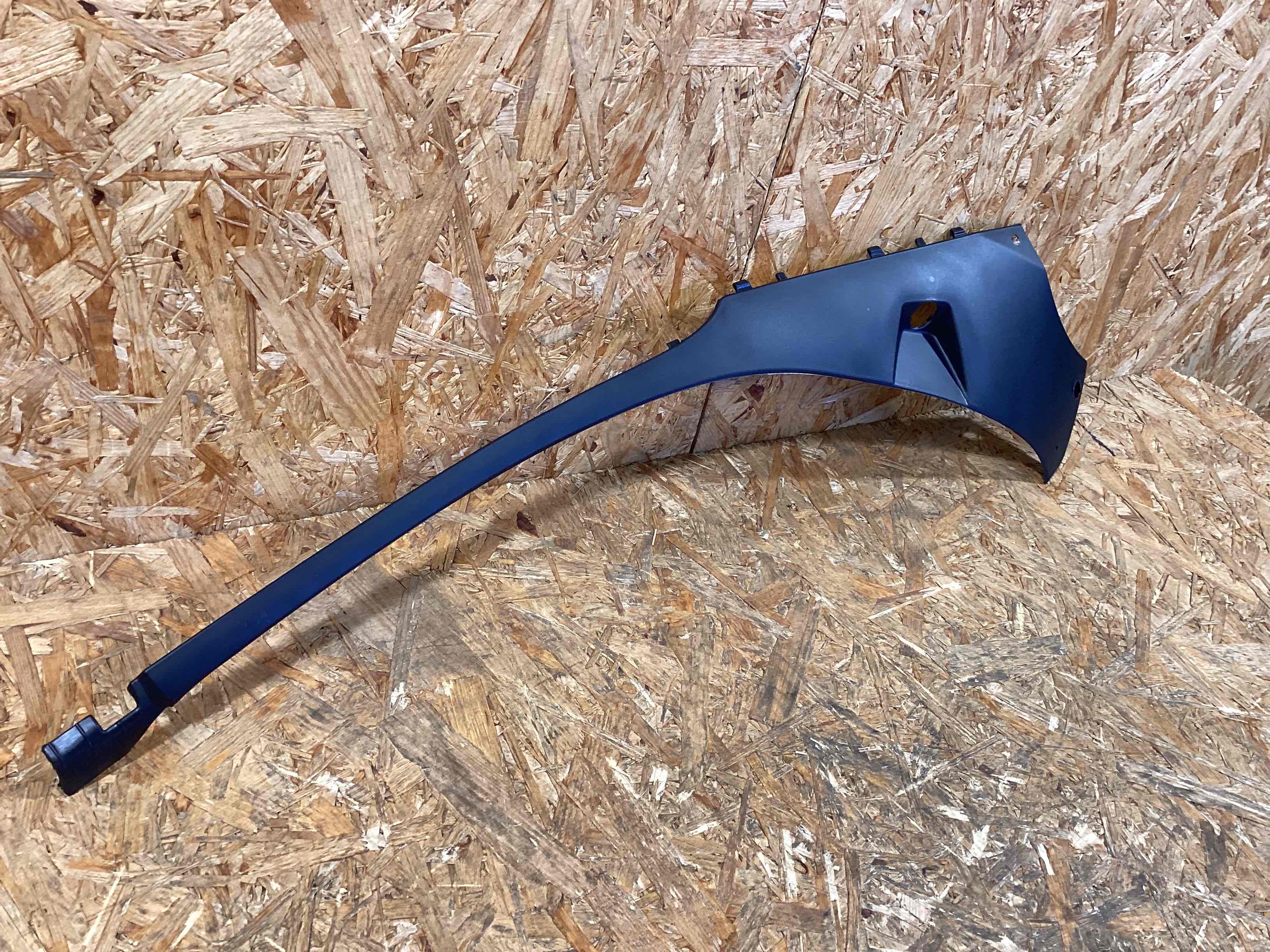 Пластик моторного отсека Porsche Macan 120326-129