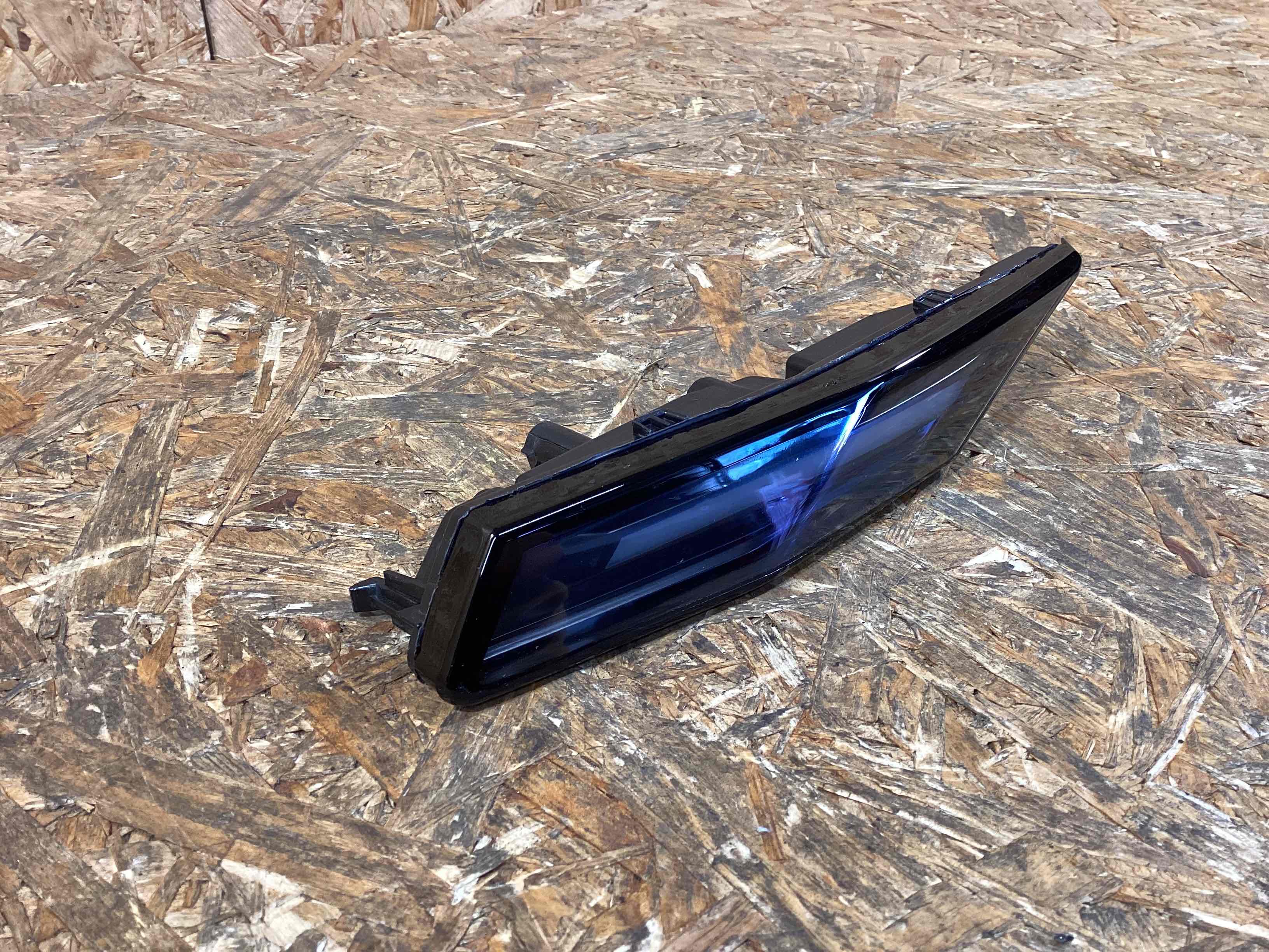 Фонарь (указатель/повторитель поворота, поворотник) Porsche Taycan 120326-133