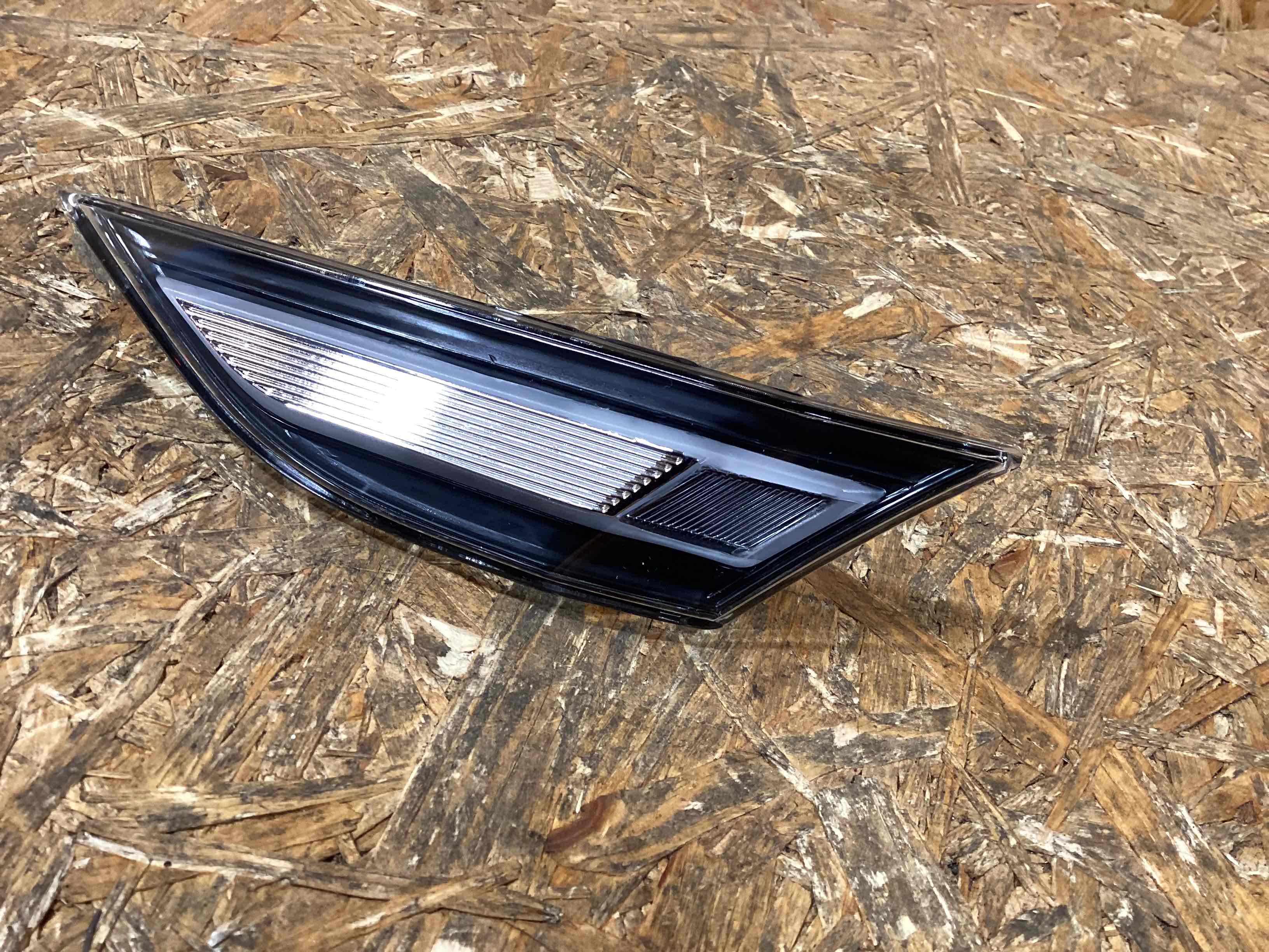 Фонарь (указатель/повторитель поворота, поворотник) Porsche 911 120326-142