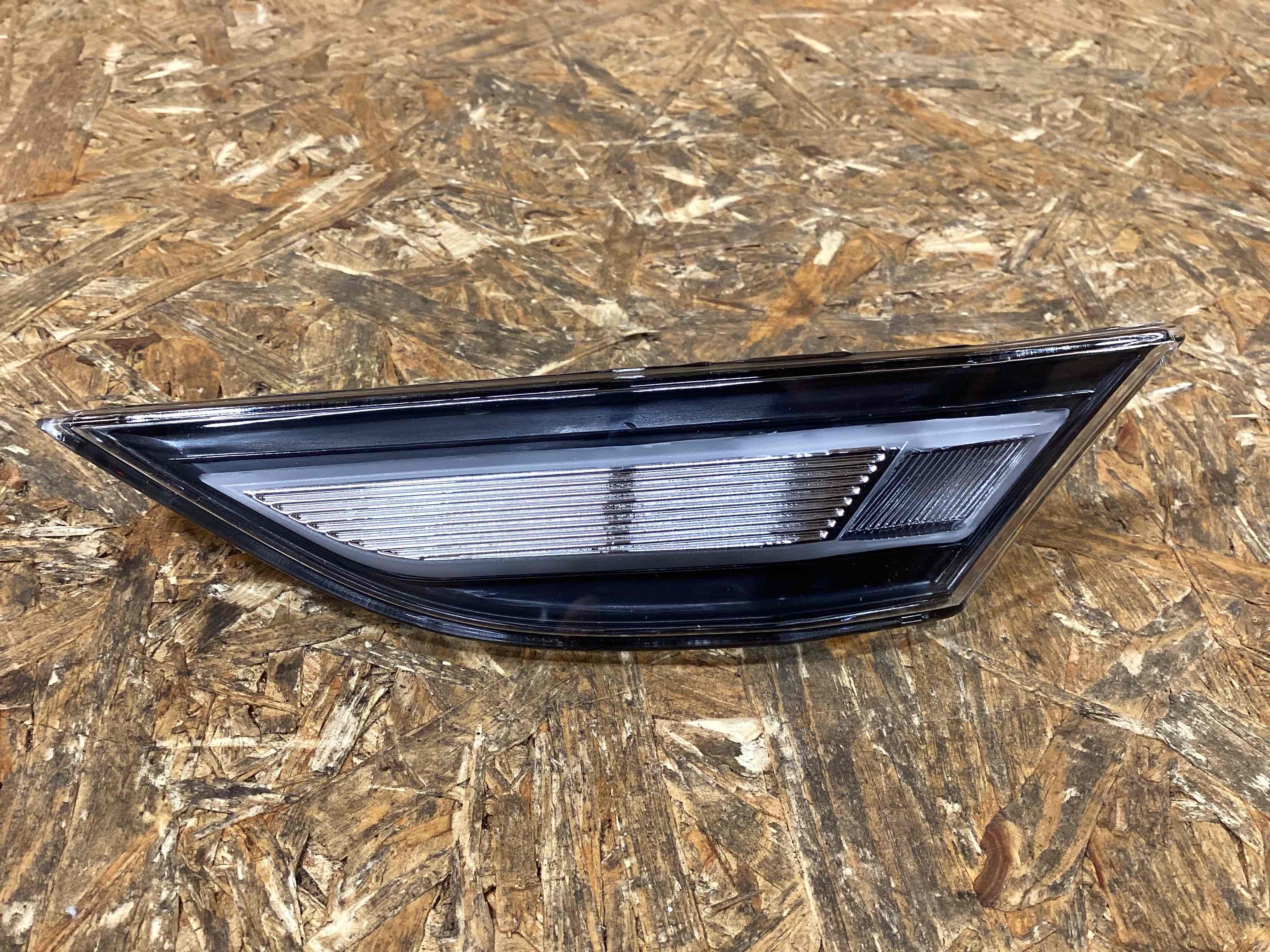 Фонарь (указатель/повторитель поворота, поворотник) Porsche 911 120326-142