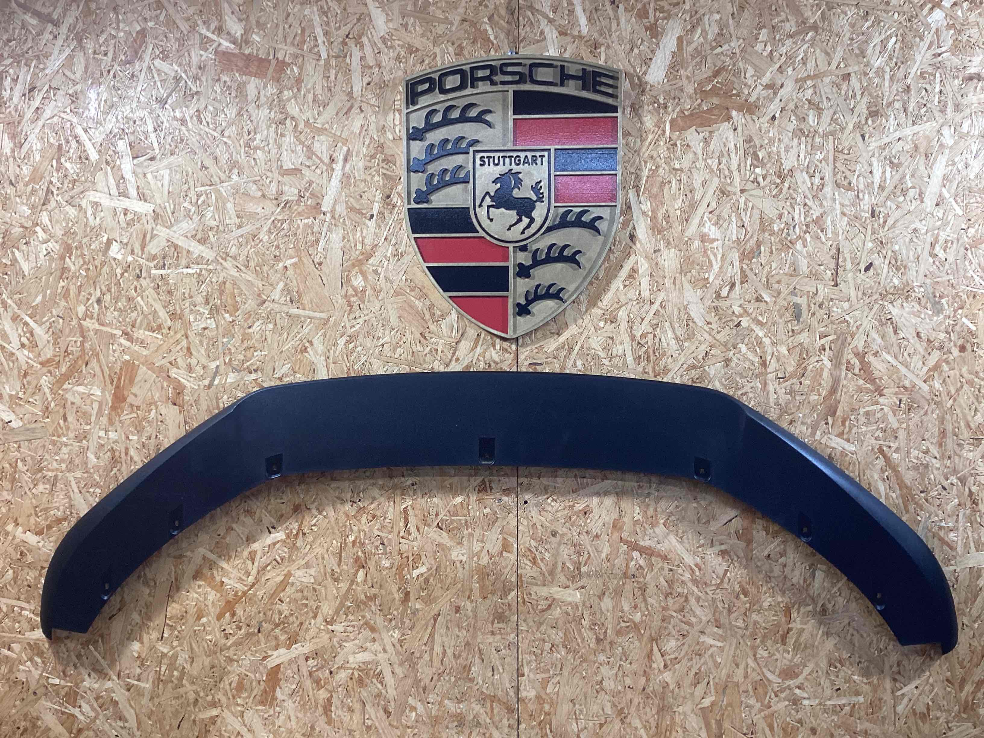 Юбка бампера нижняя Porsche Taycan 120526-111