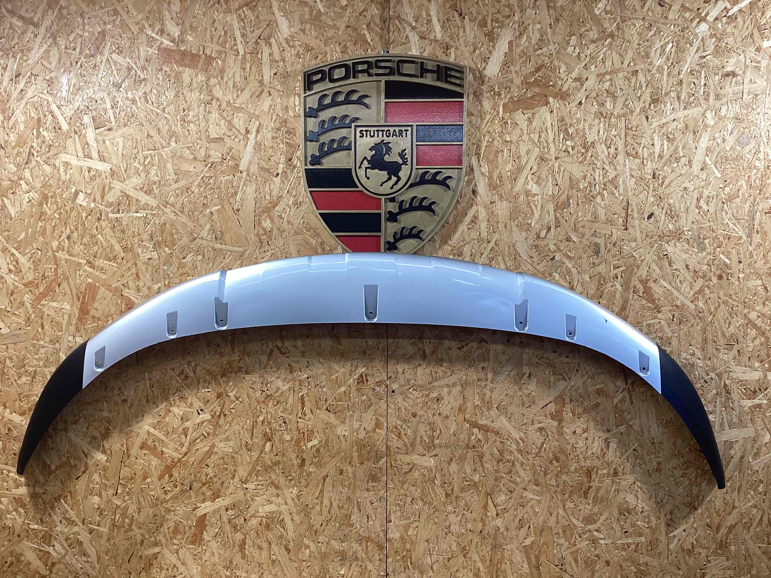 Юбка бампера нижняя Porsche Taycan 120526-129