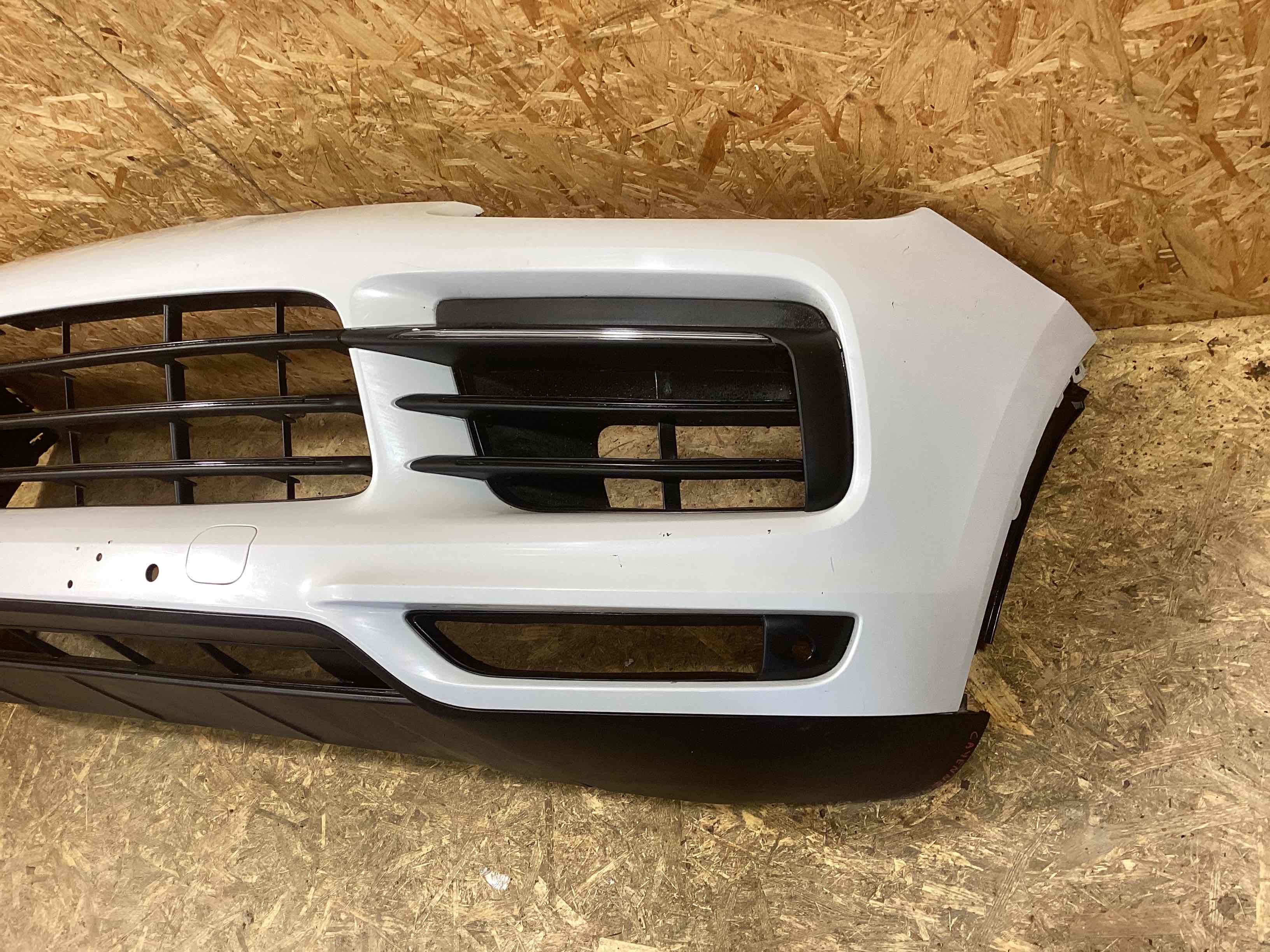 Бампер передний Porsche Cayenne 120526-136