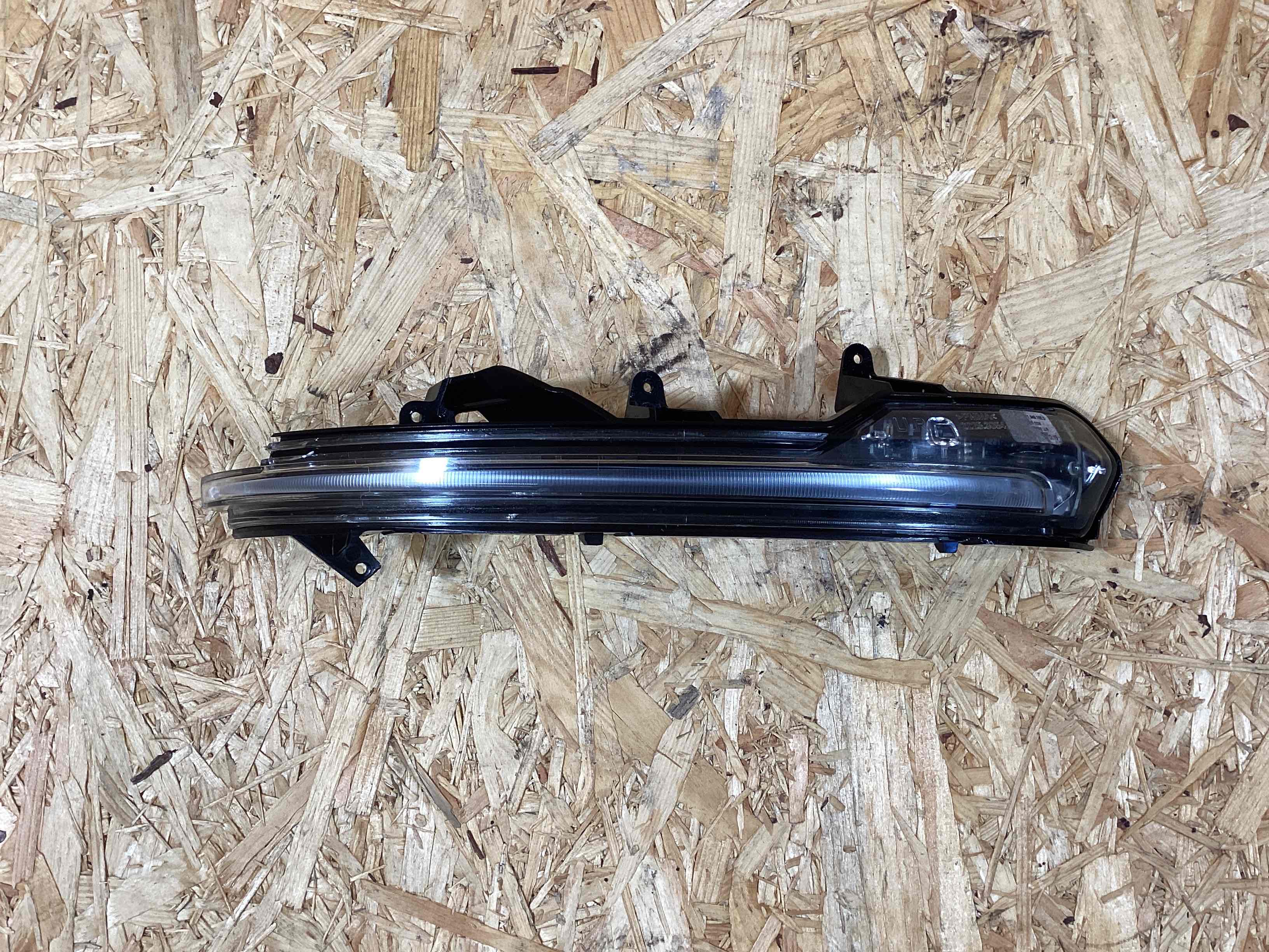 Фонарь (указатель/повторитель поворота, поворотник) Porsche Cayenne 120925-136