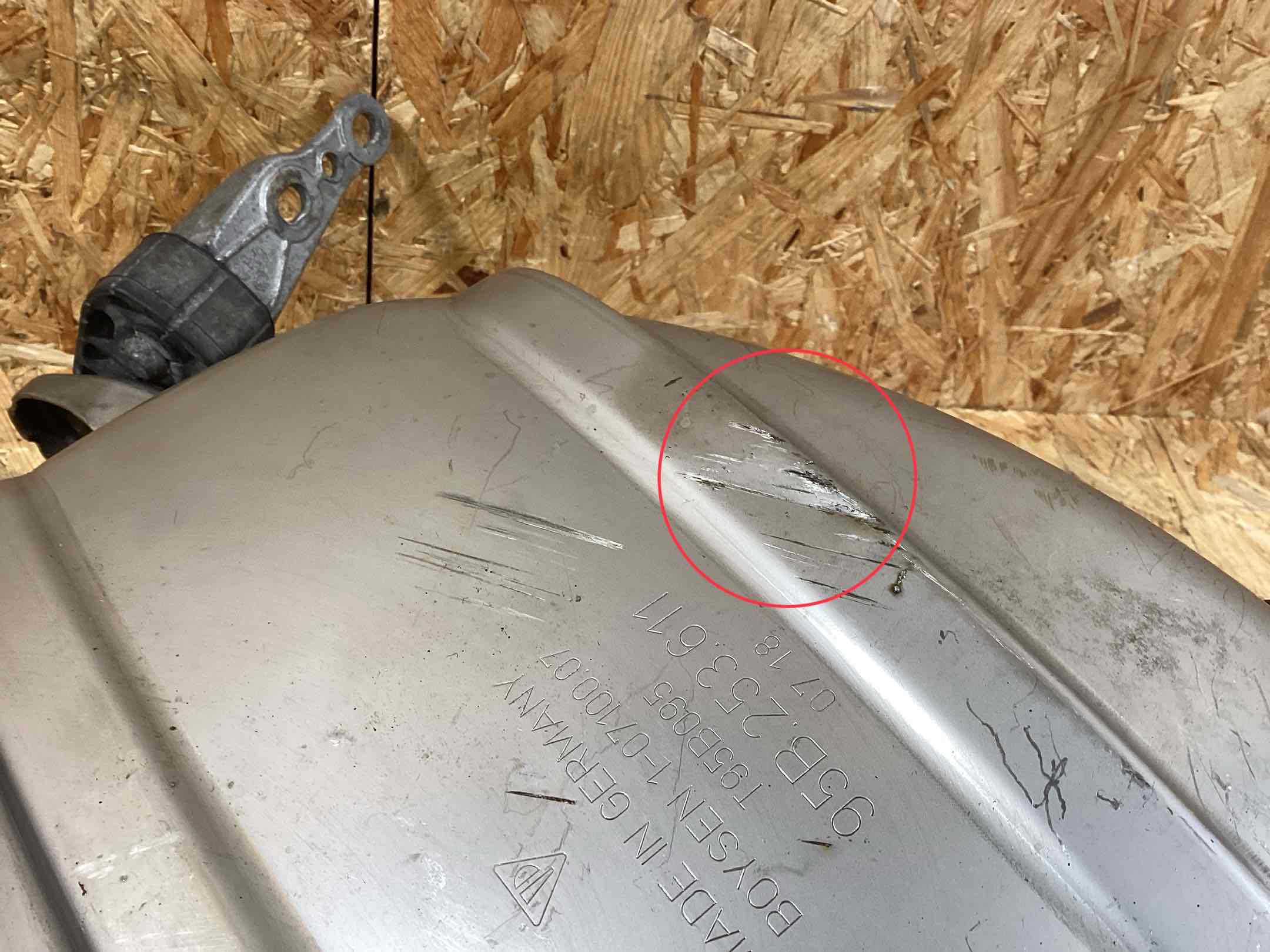 Глушитель Porsche Macan 121125-104