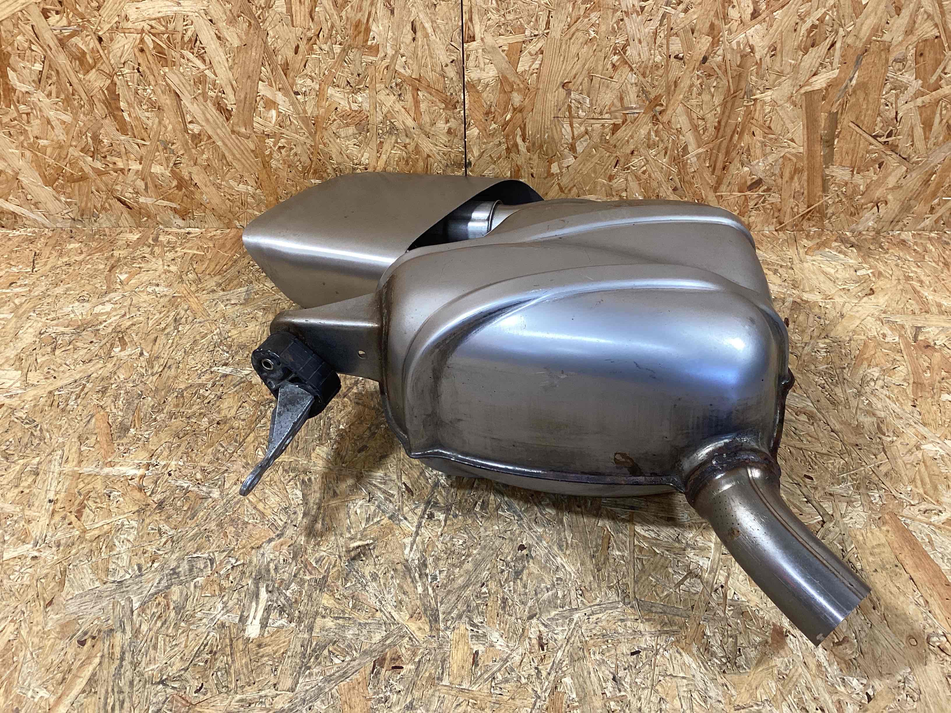 Глушитель Porsche Macan 121125-104