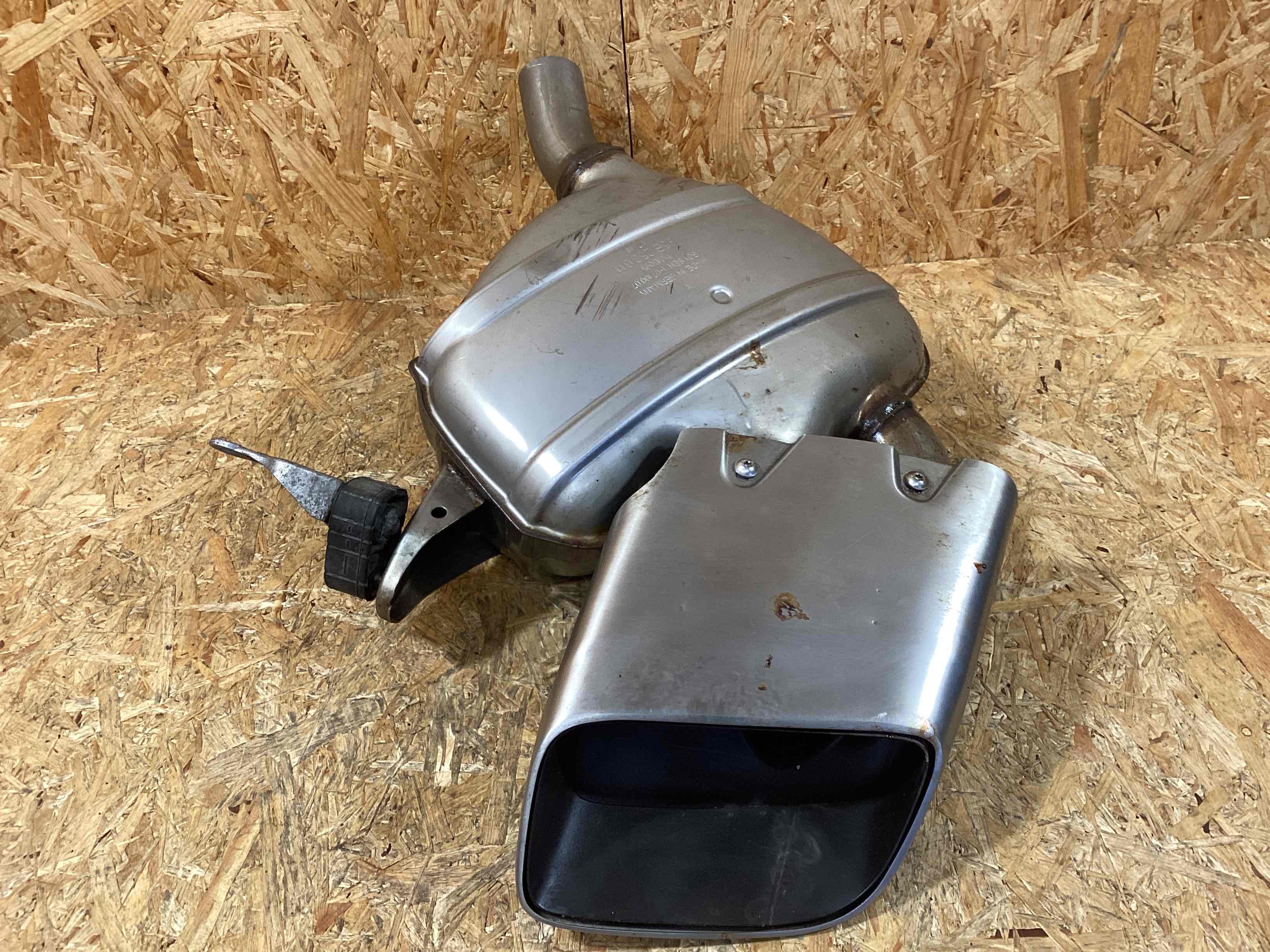 Глушитель Porsche Macan 121125-104