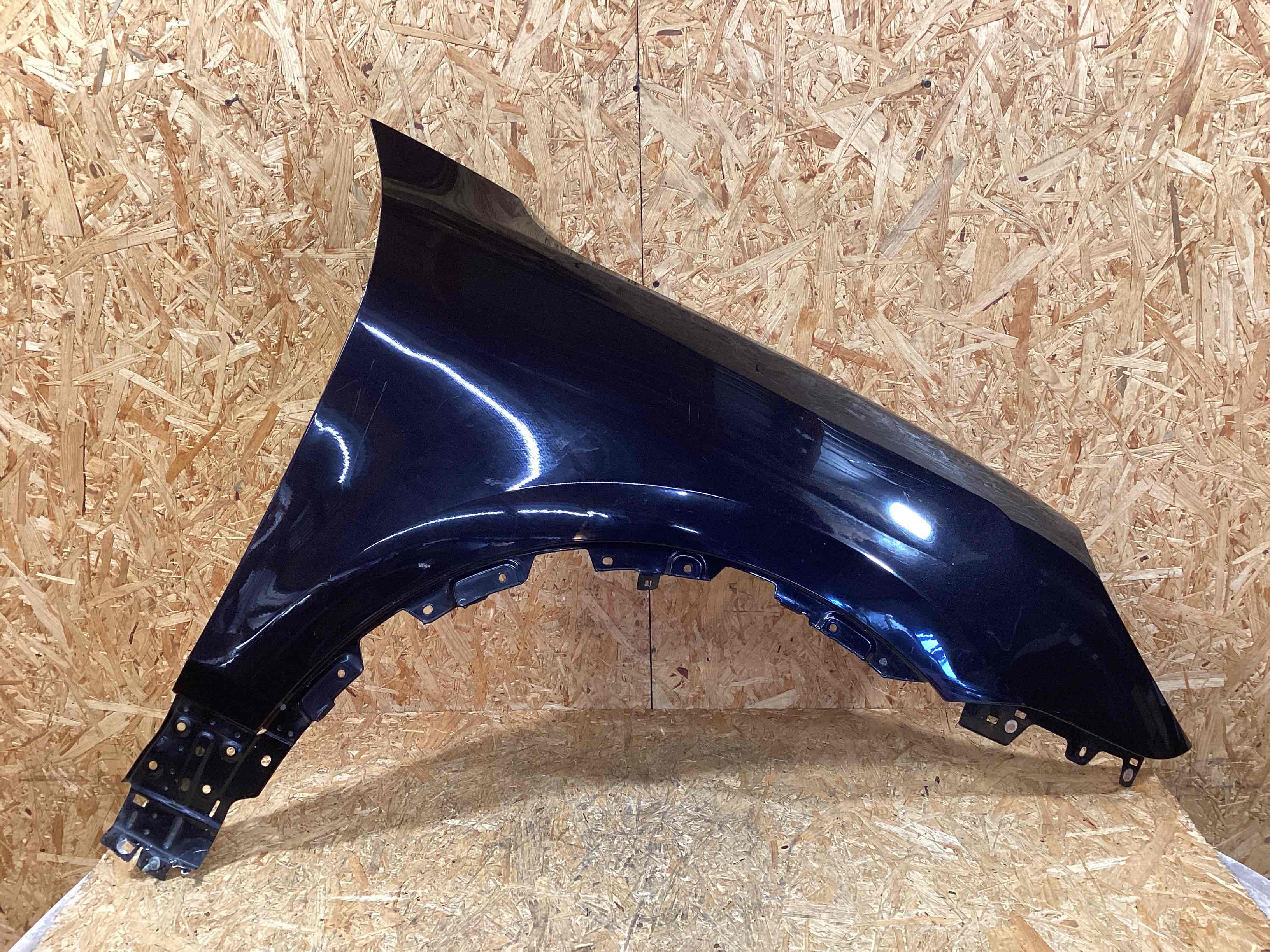 Крыло переднее правое Porsche Cayenne 121125-105