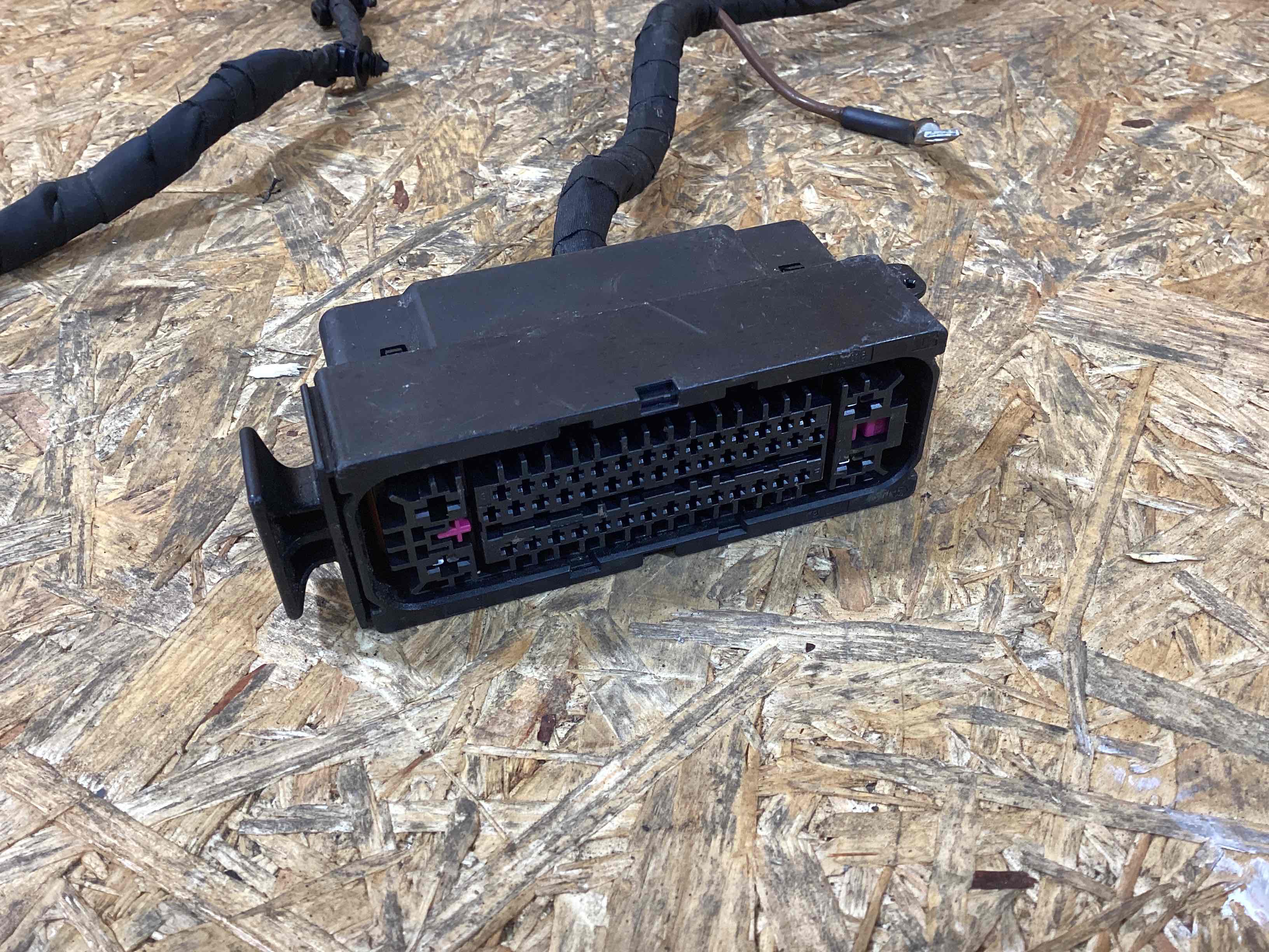 Электропроводка (коса) Porsche Macan 121125-109