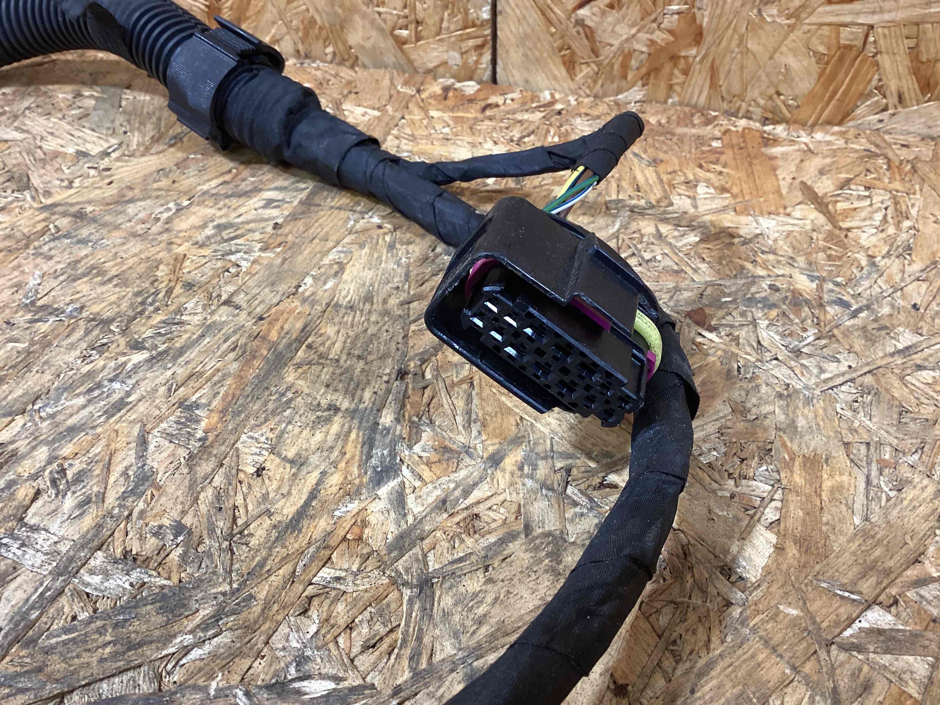 Электропроводка (коса) Porsche Macan 121125-109