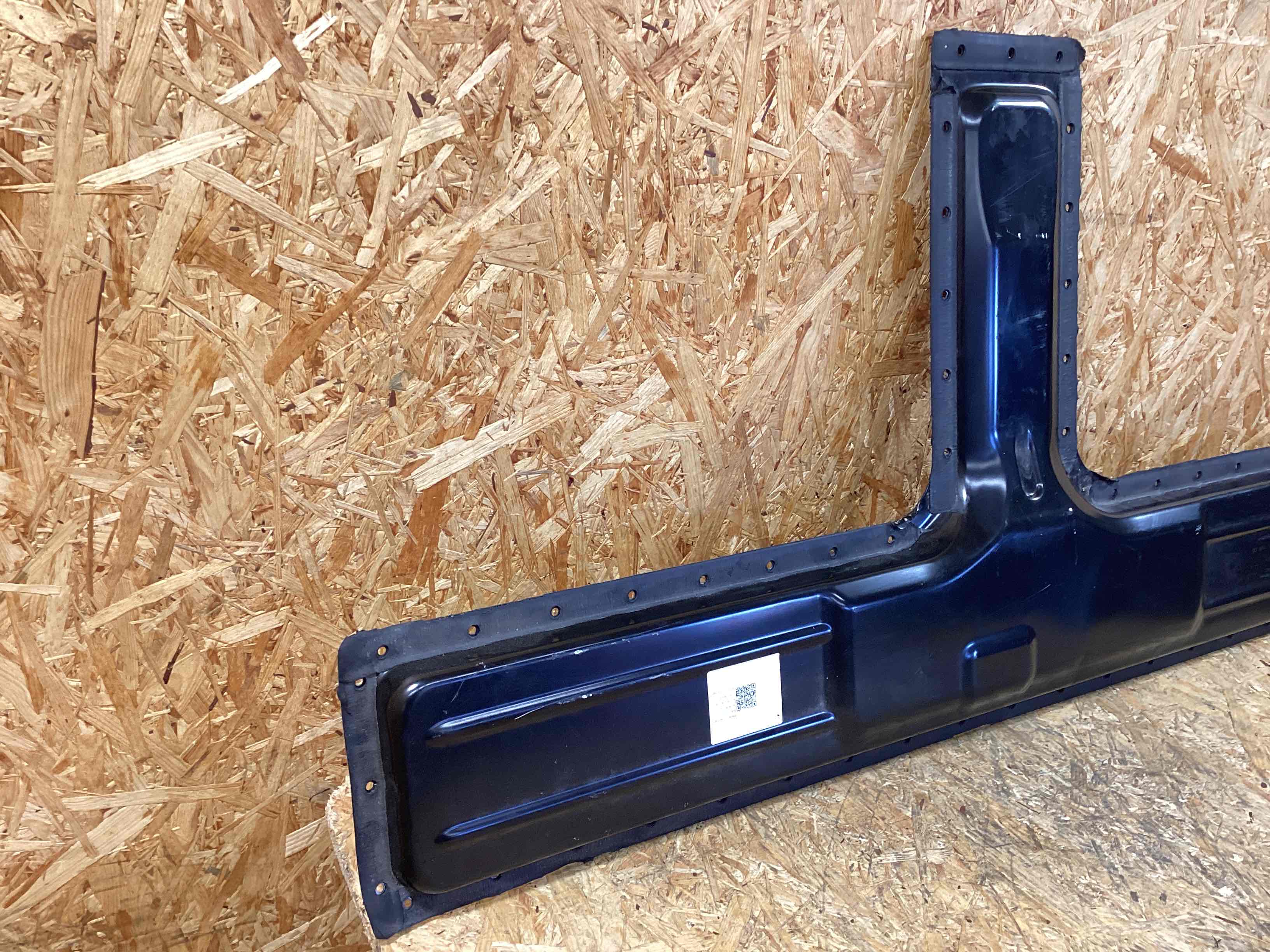 Крепление, кронштейн Porsche Taycan 121125-112