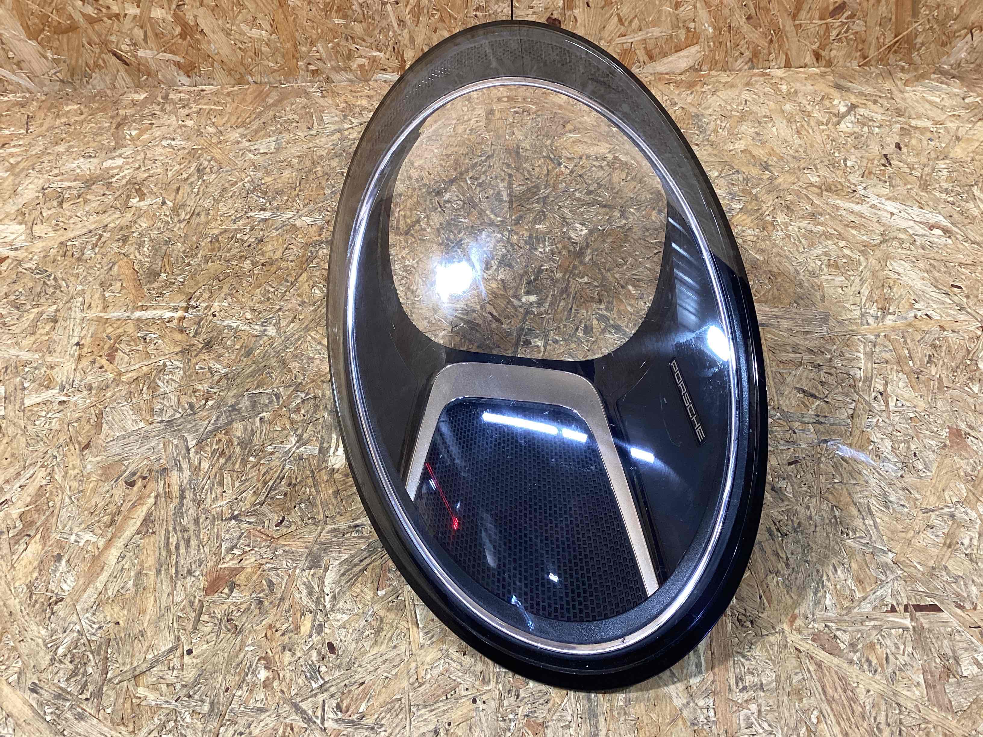 Фара правая Porsche 911 121125-113