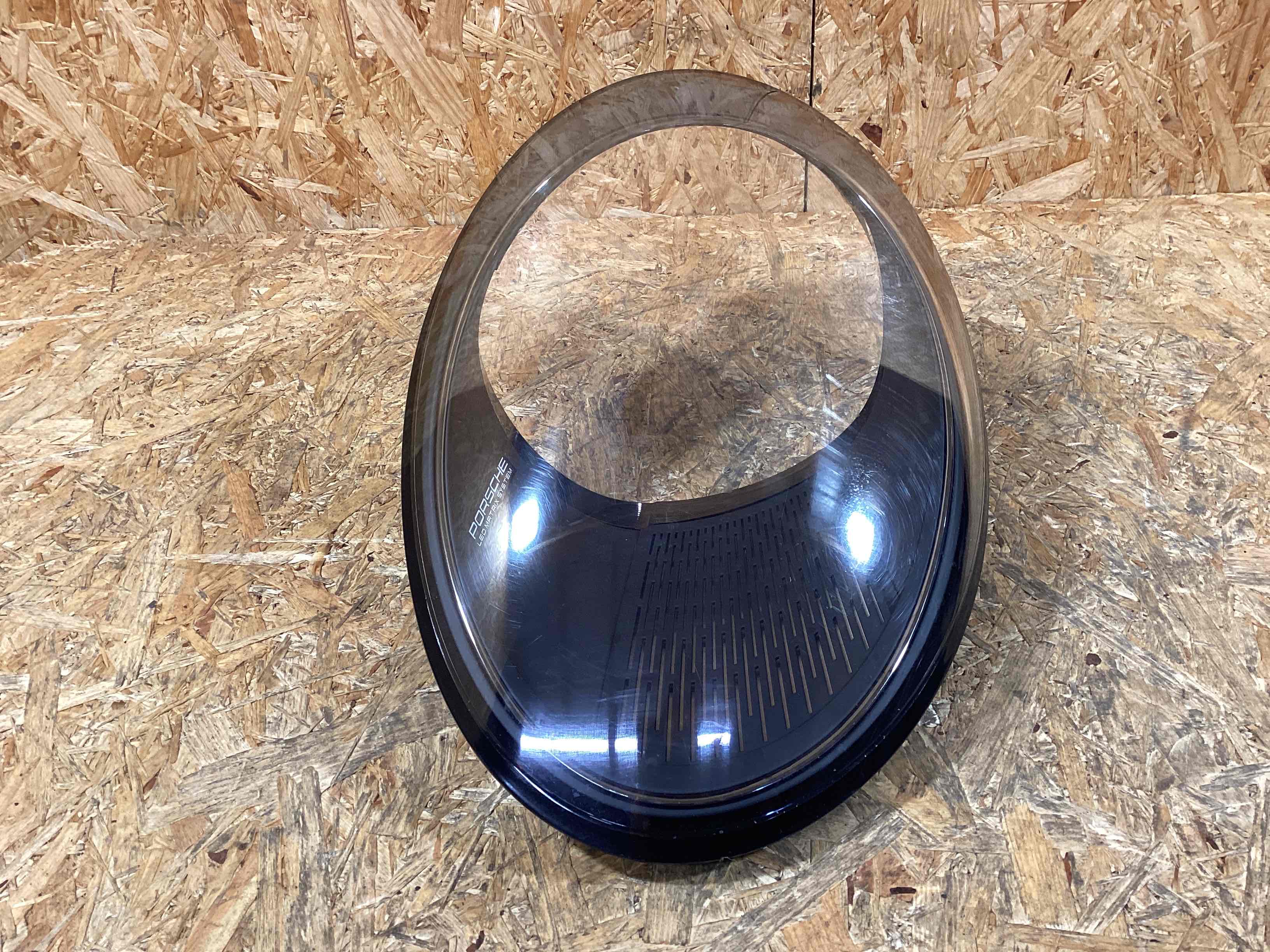 Фара левая Porsche 911 121125-114