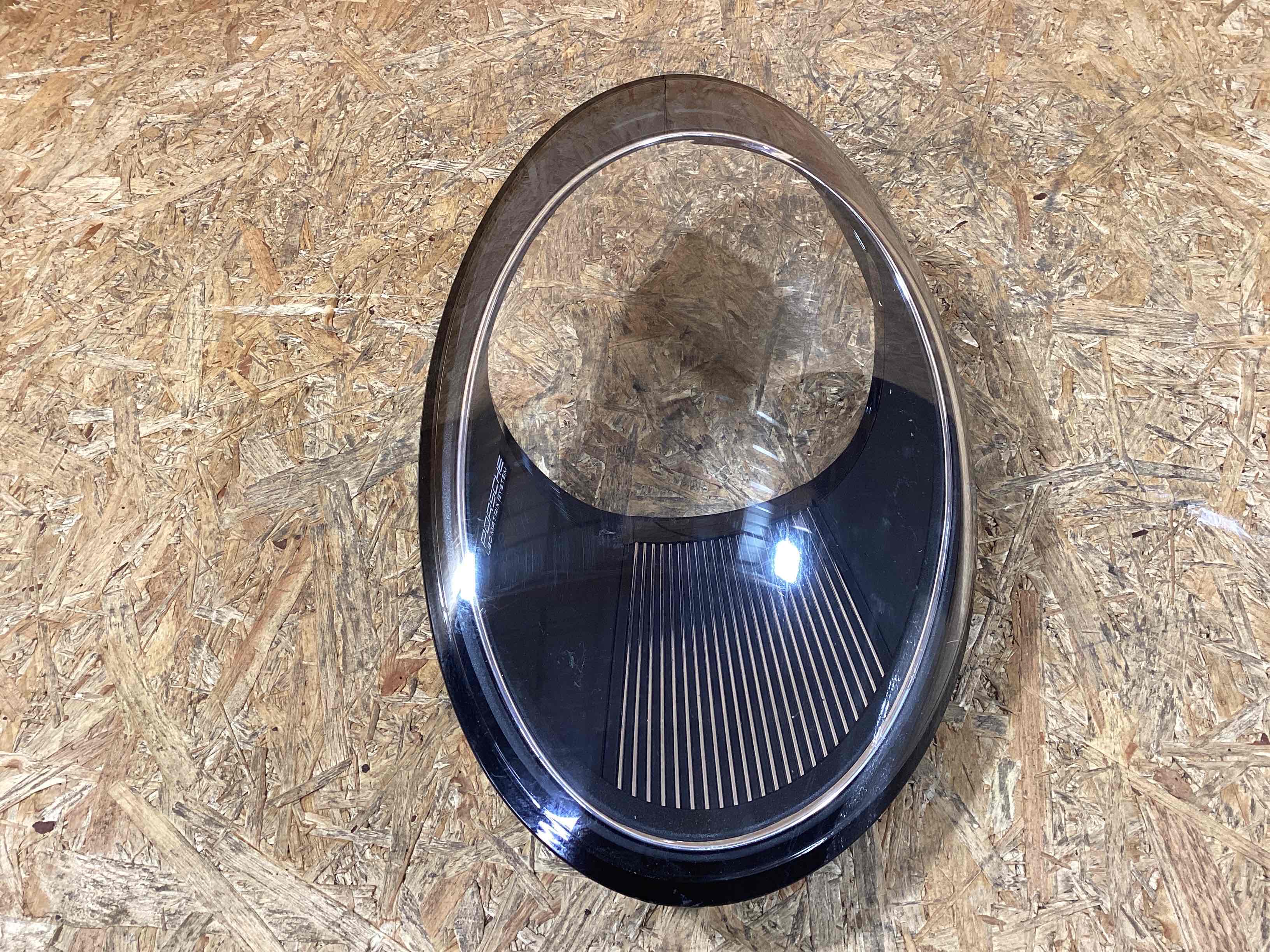 Фара левая Porsche 911 121125-119