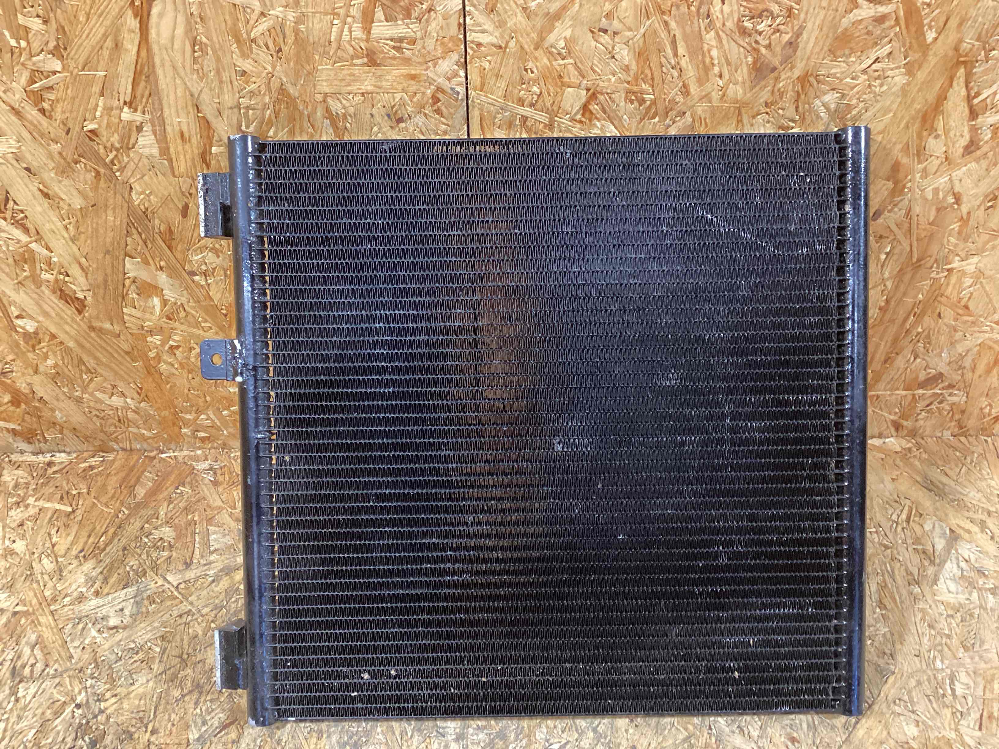 Радиатор кондиционера Porsche 911 121125-134