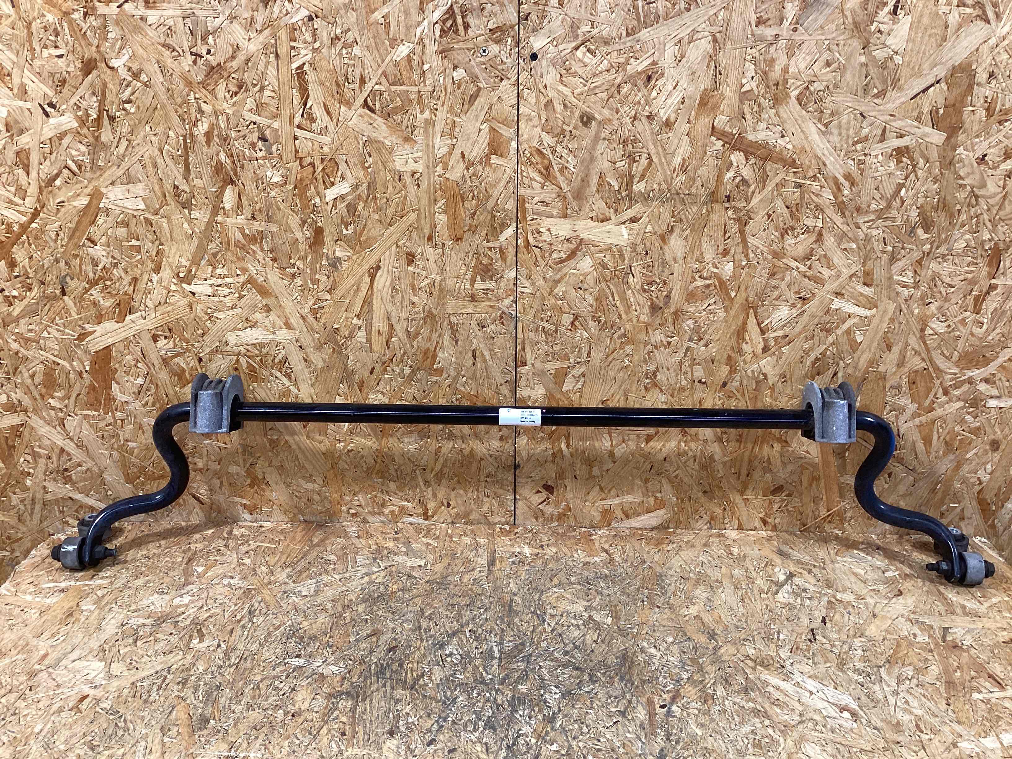 Стабилизатор поперечной устойчивости Porsche Macan 121125-136