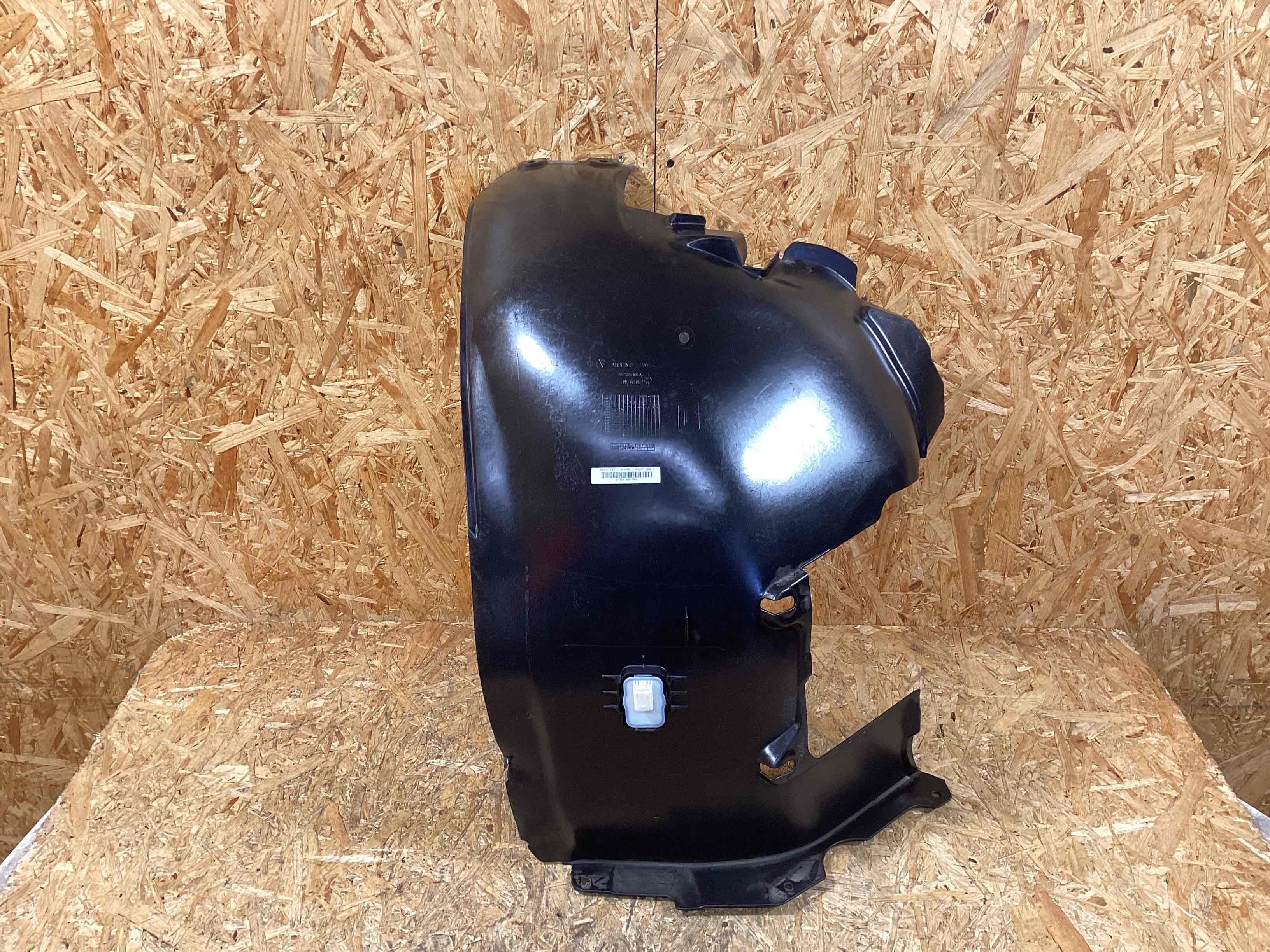 Защита арок задняя левая (подкрылок) Porsche 911 121125-139