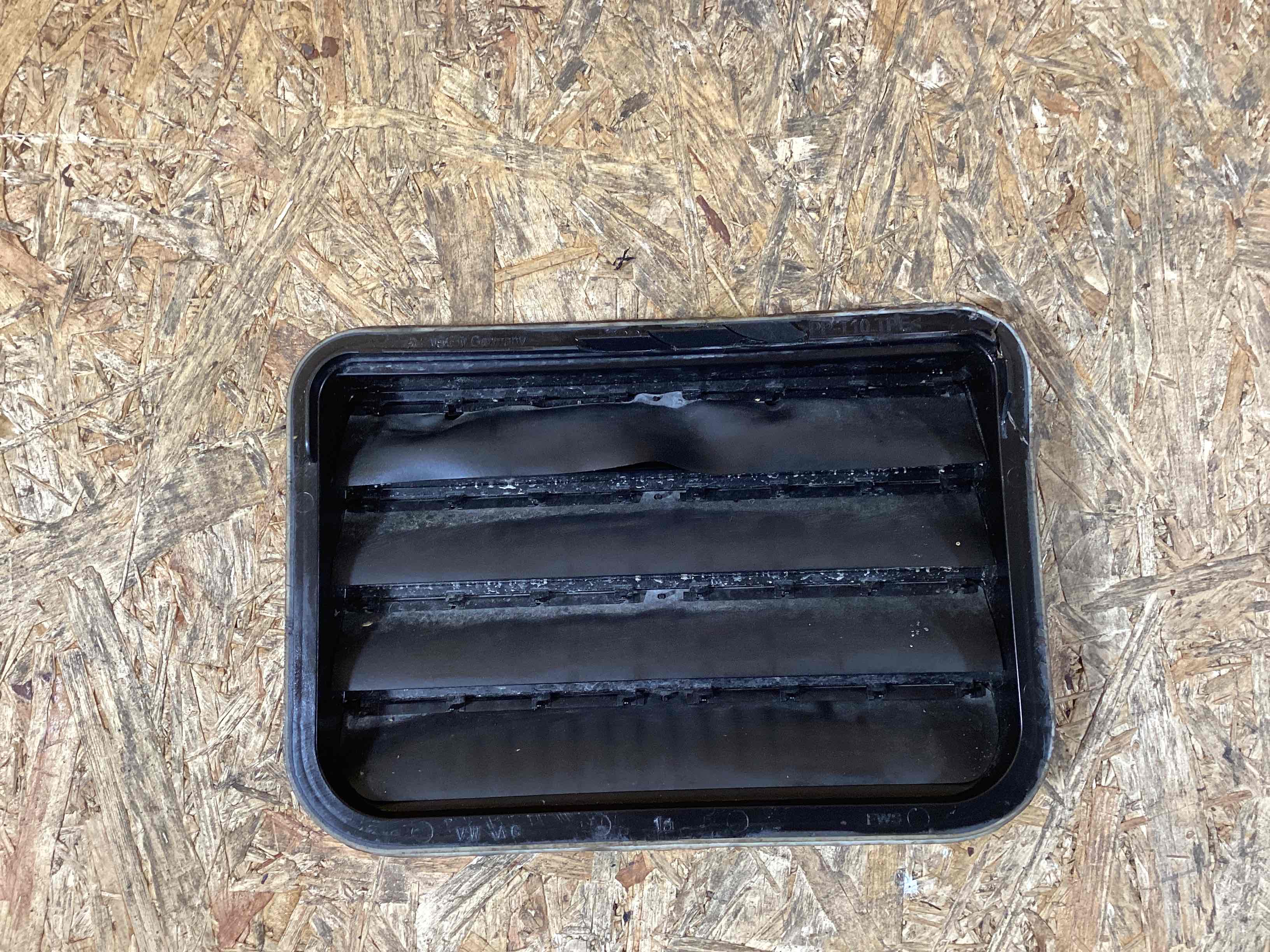 Воздуховод Porsche Panamera 121125-143