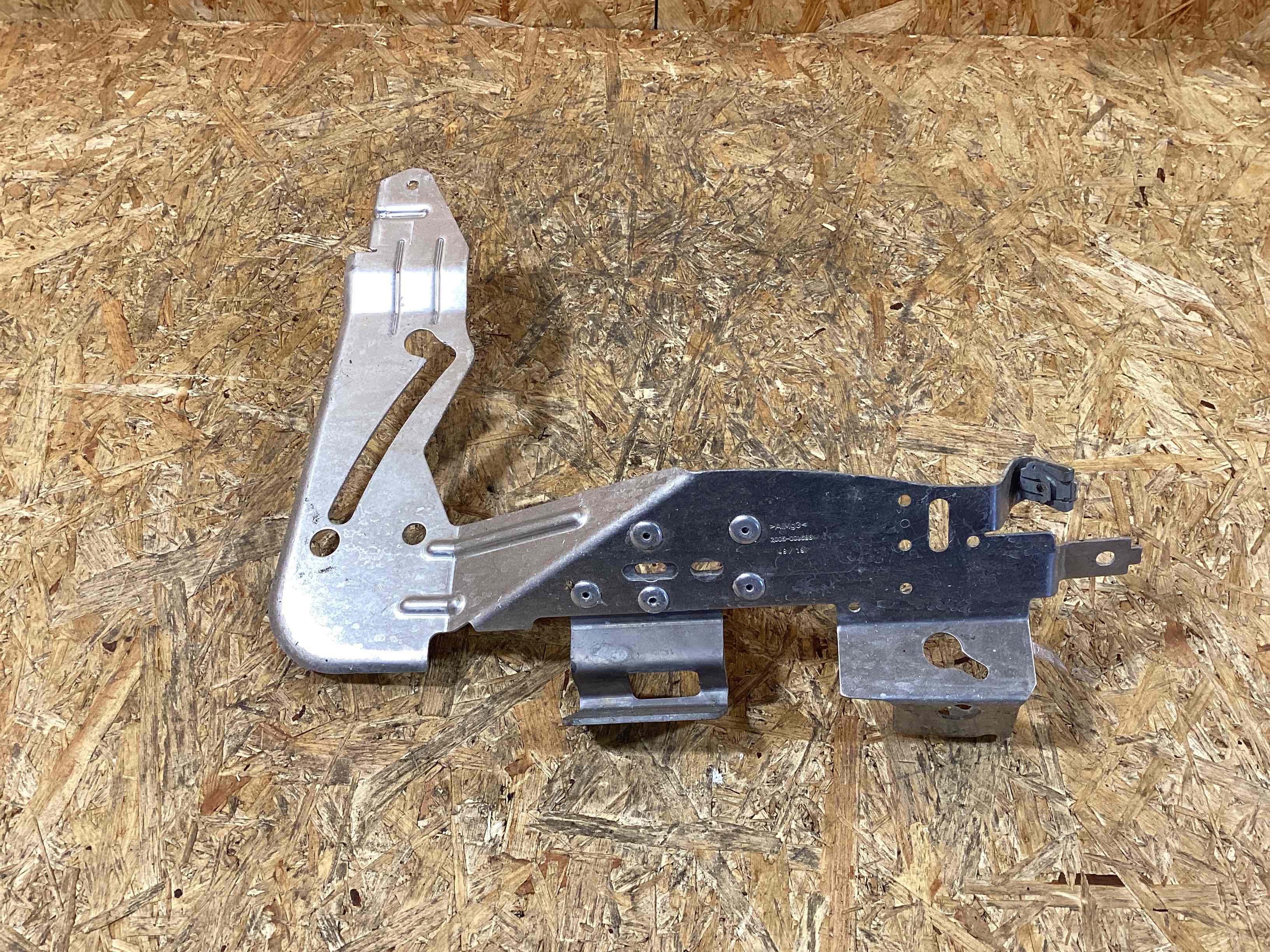 Крепление, кронштейн Porsche Panamera 121125-149