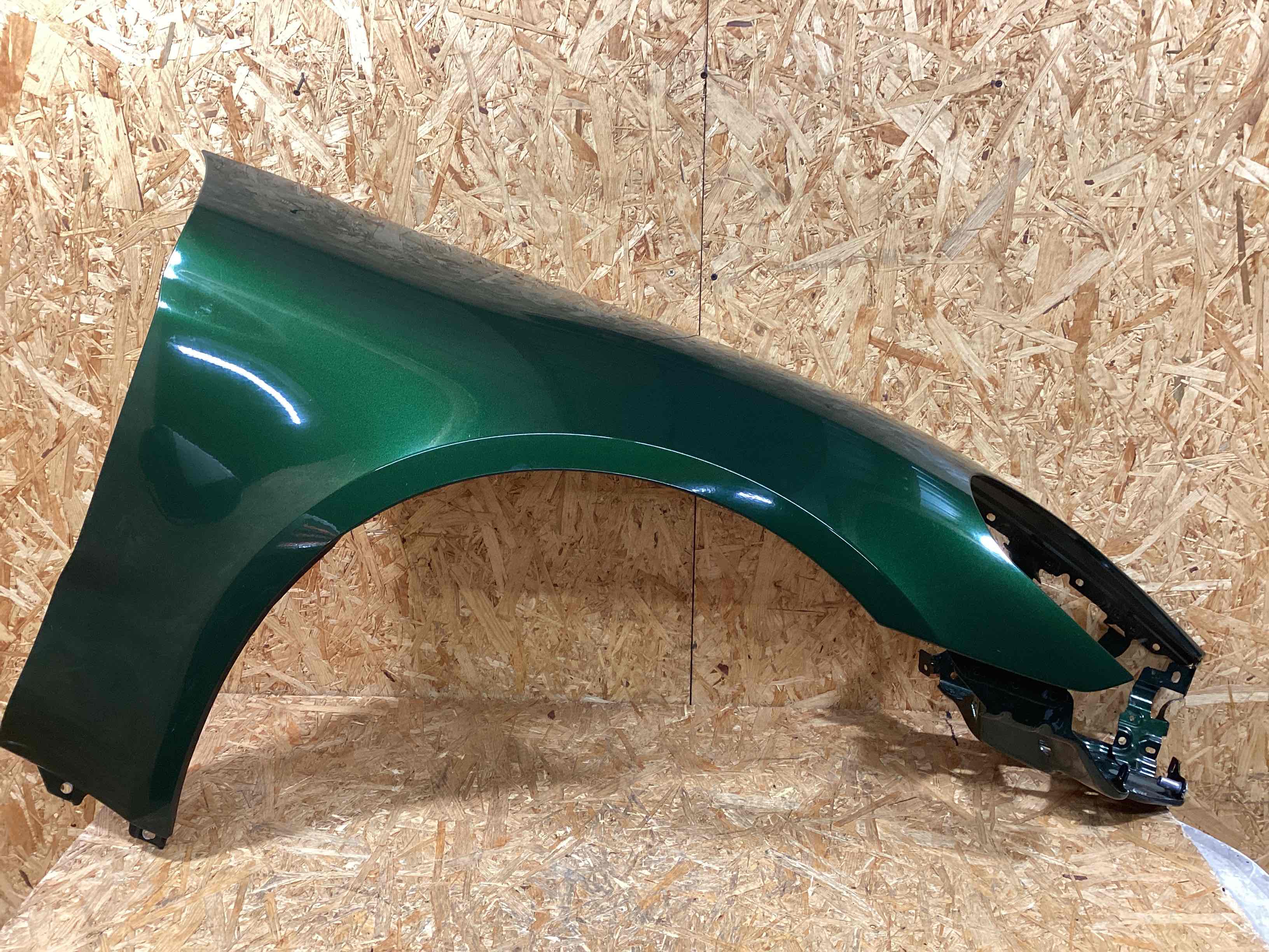 Крыло переднее правое Porsche Panamera 130126-101